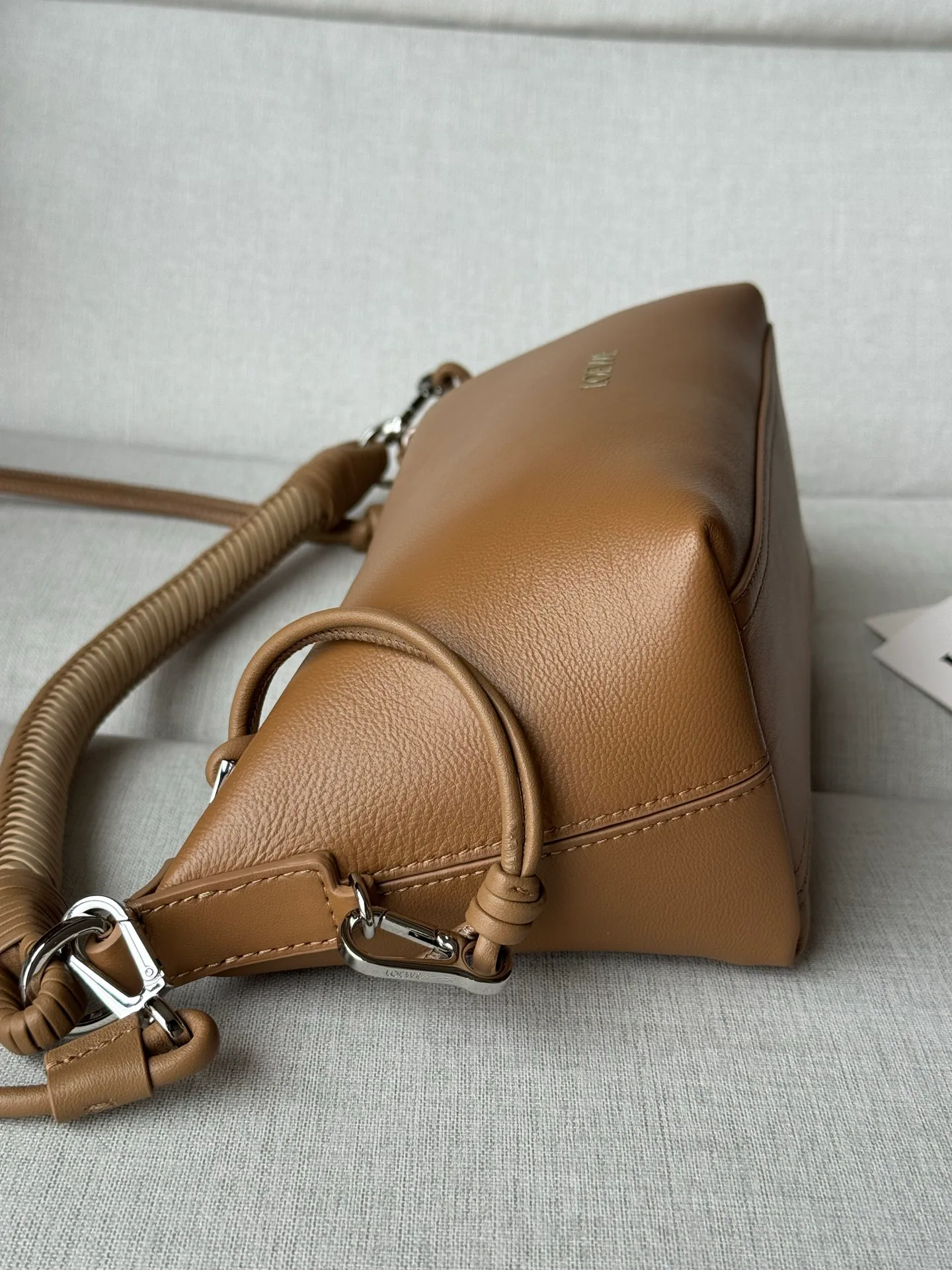 Классические Сумки Женские Loewe 17797244