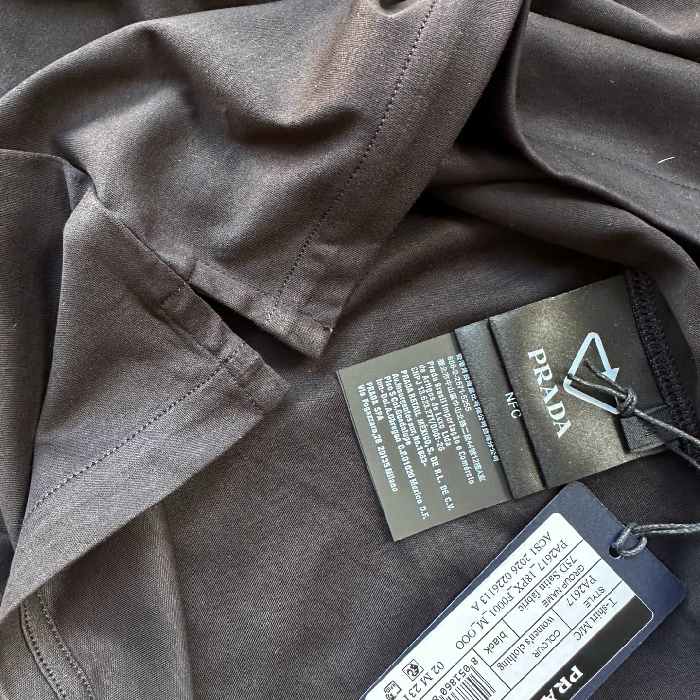 Футболки Женские Prada 5892821