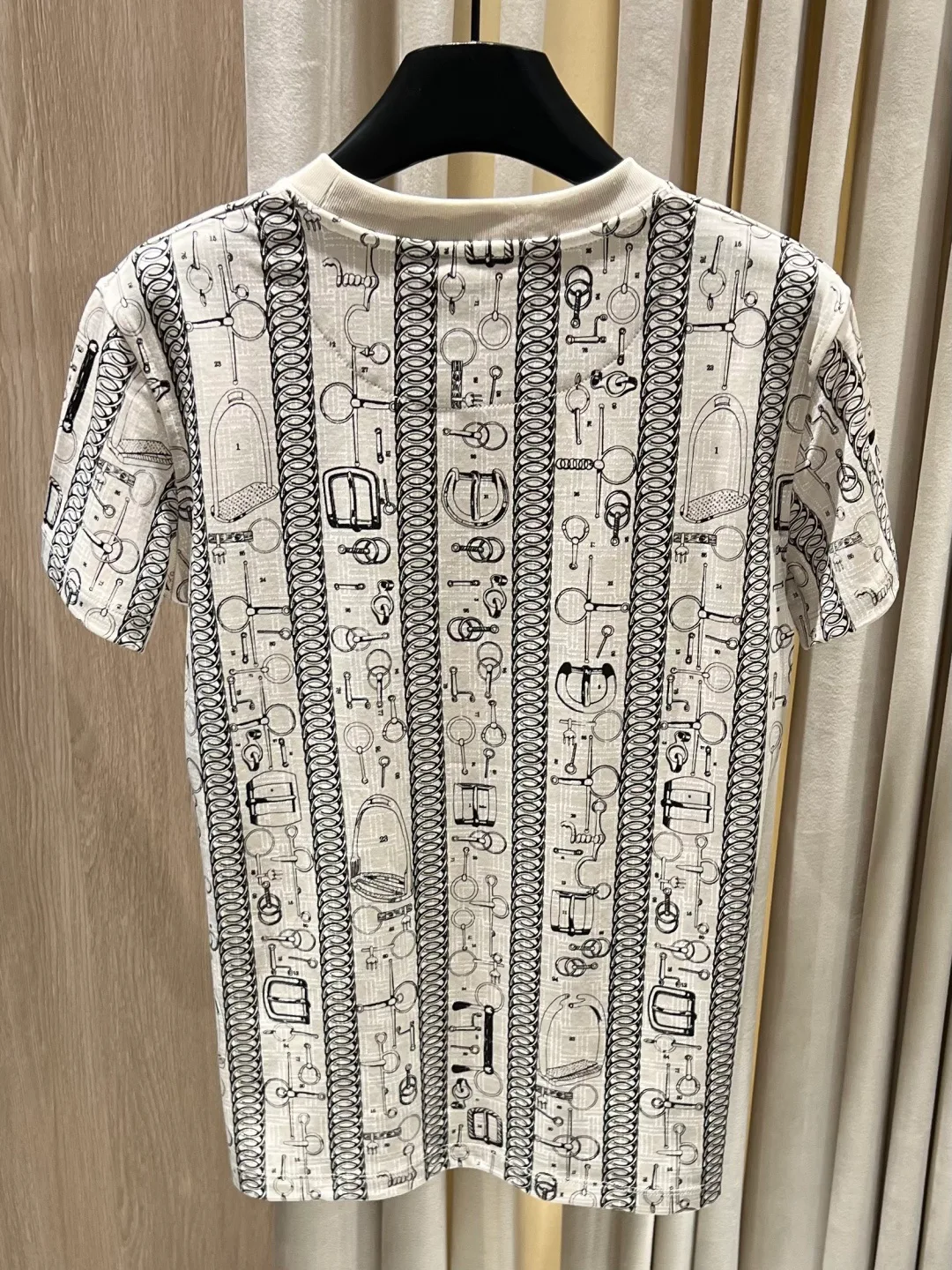 Футболки Женские Hermes 16857045