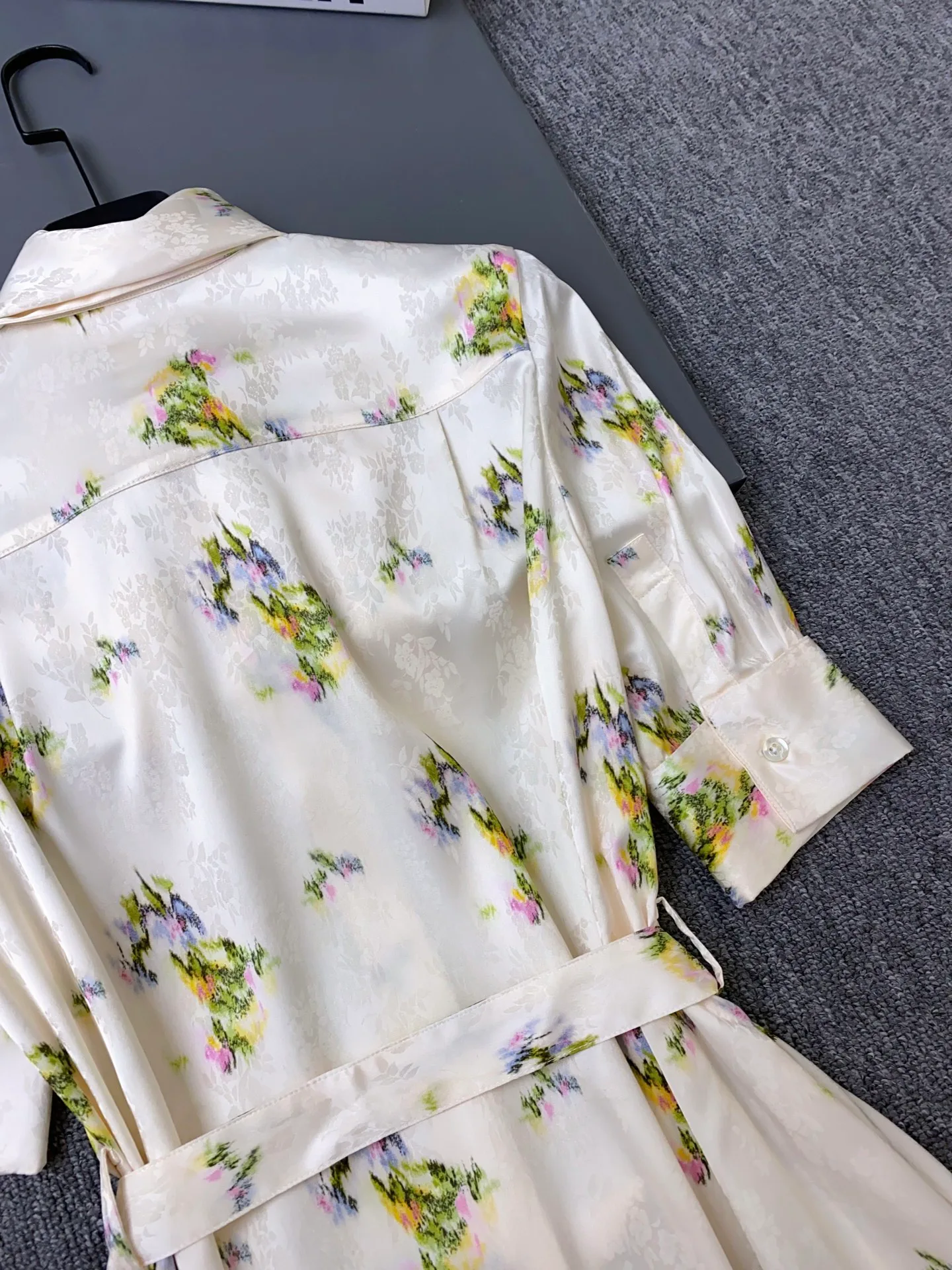 Платья Женские Christian Dior 13471151