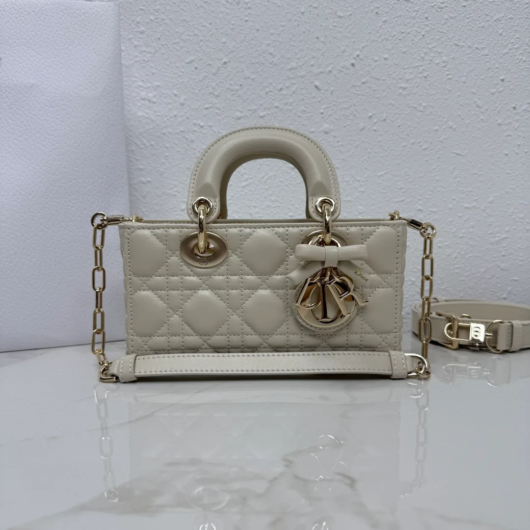 Классические Сумки Женские Christian Dior 17601434