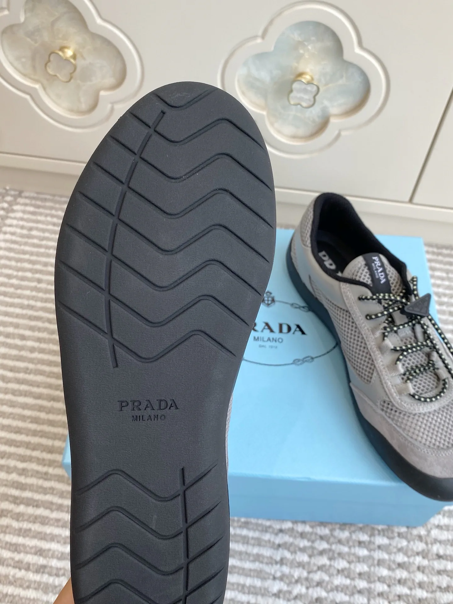 Кроссовки Женские Prada 13239497