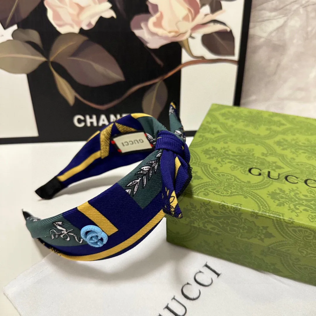Головные Уборы Gucci 11469216