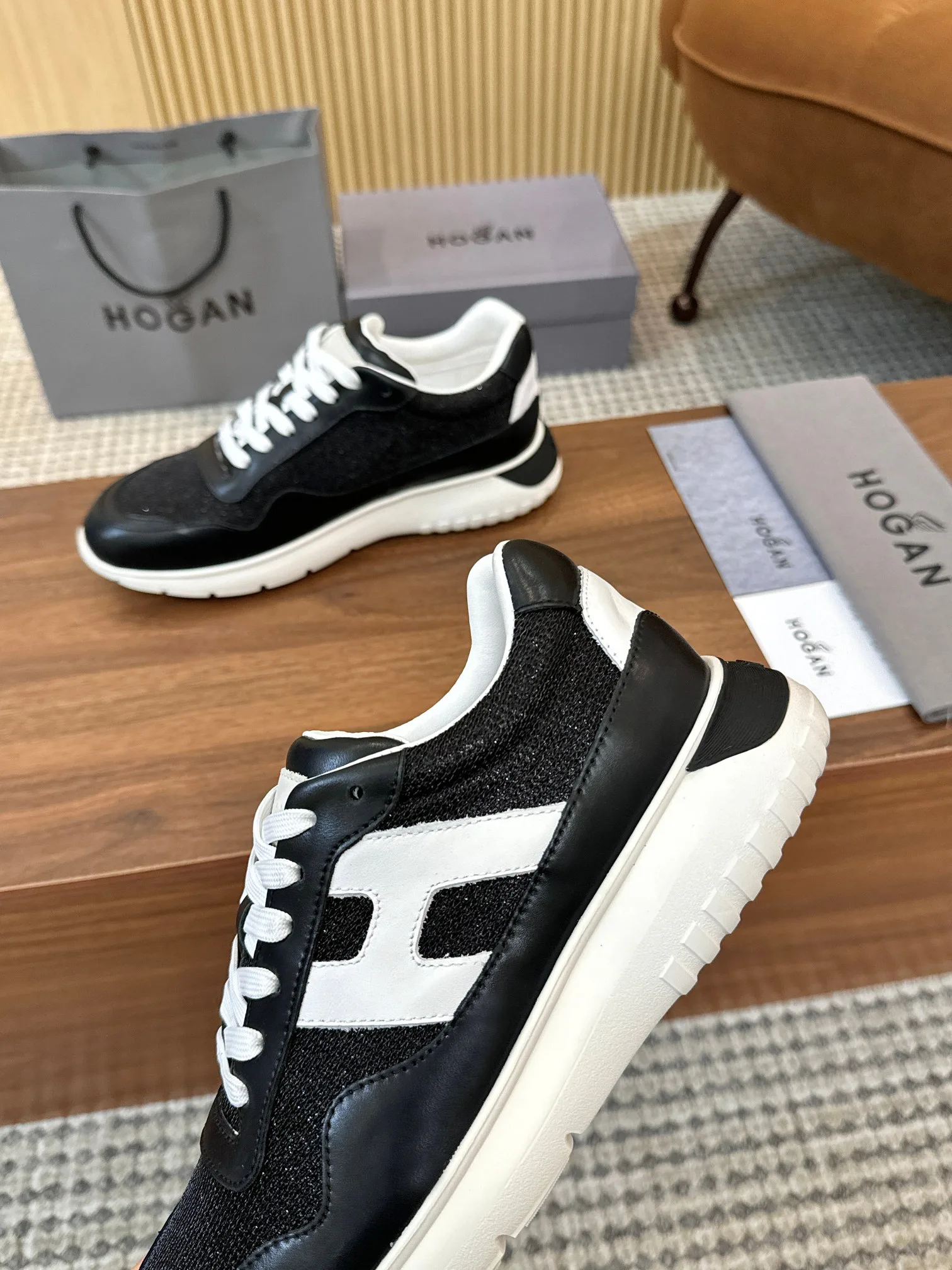 Кроссовки Женские Hogan 12835342