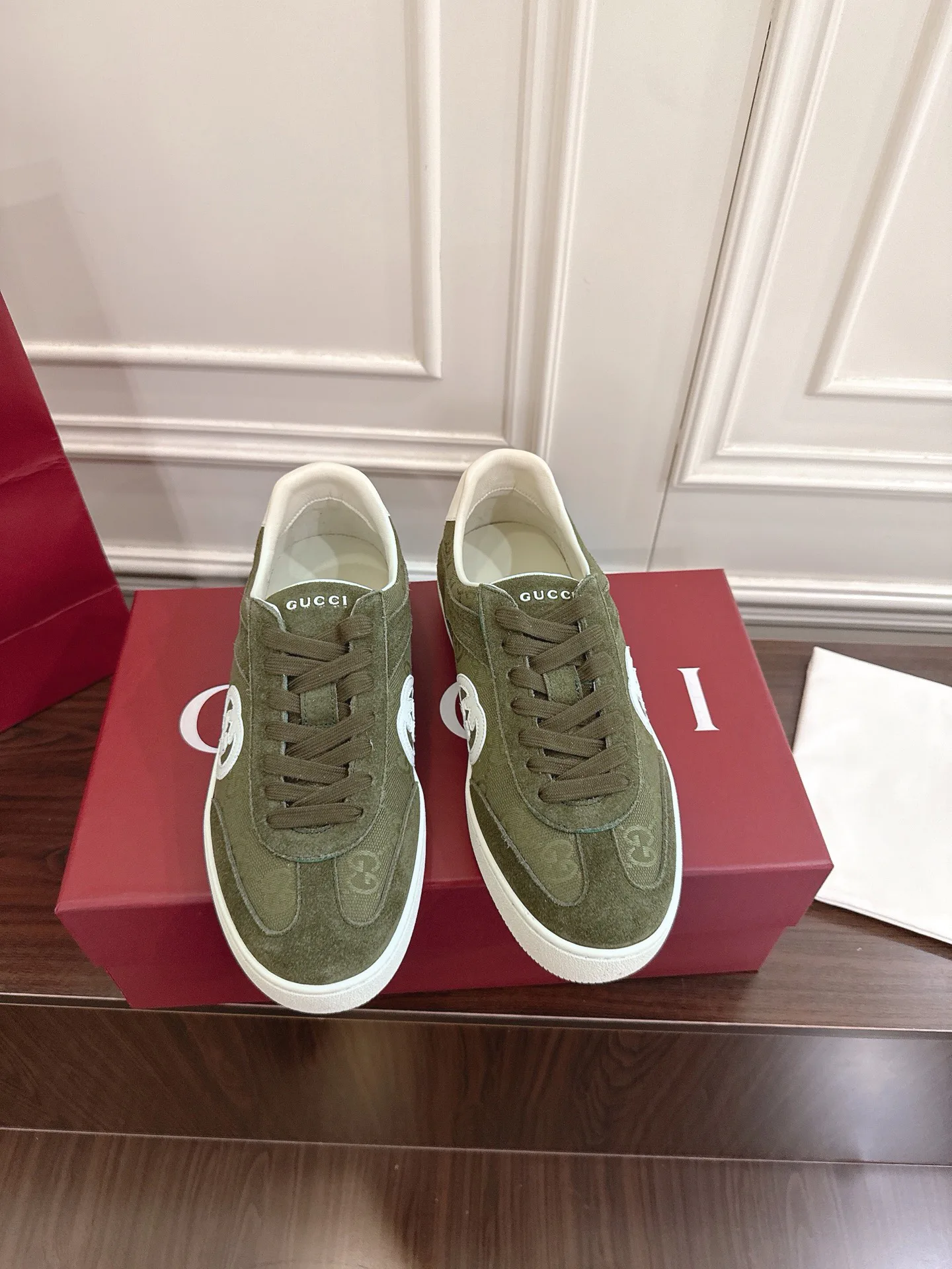 Кеды Женские Gucci 2330794