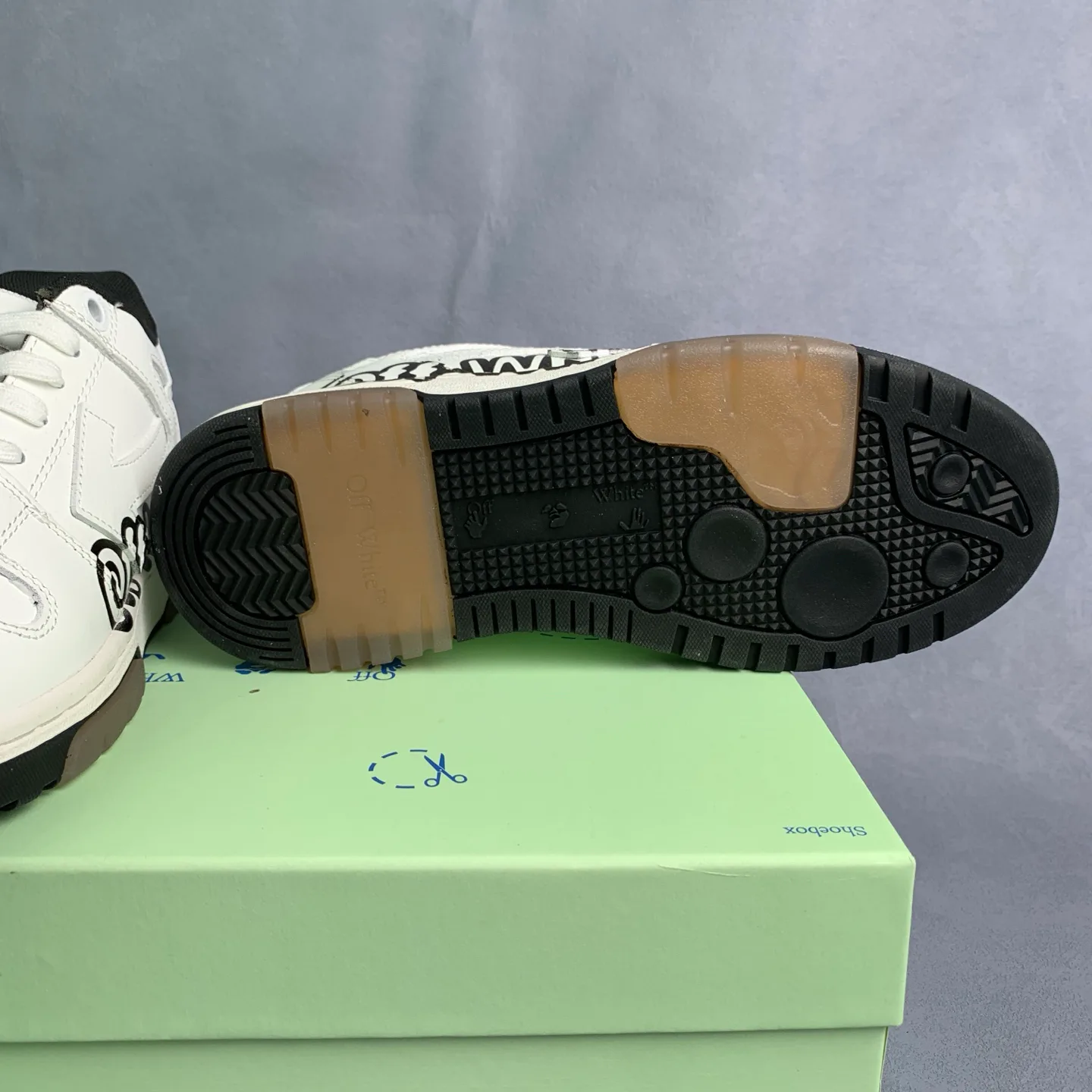 Кроссовки Женские Off-White 17776389