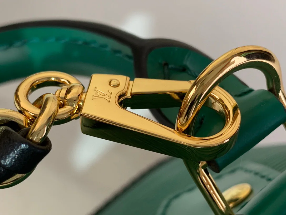 Сумки На Ремне Женские Louis Vuitton 84045