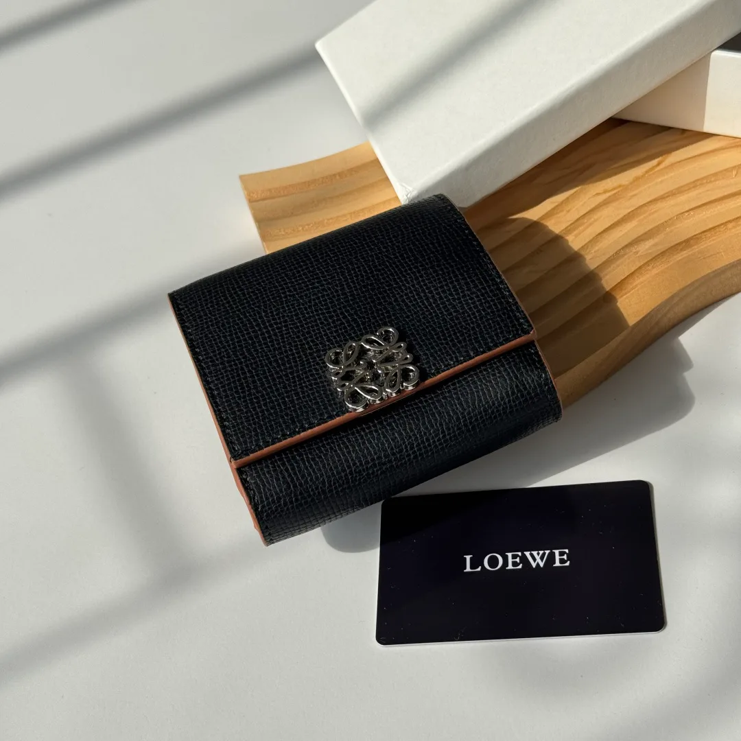 Клатчи Женские Loewe 617225