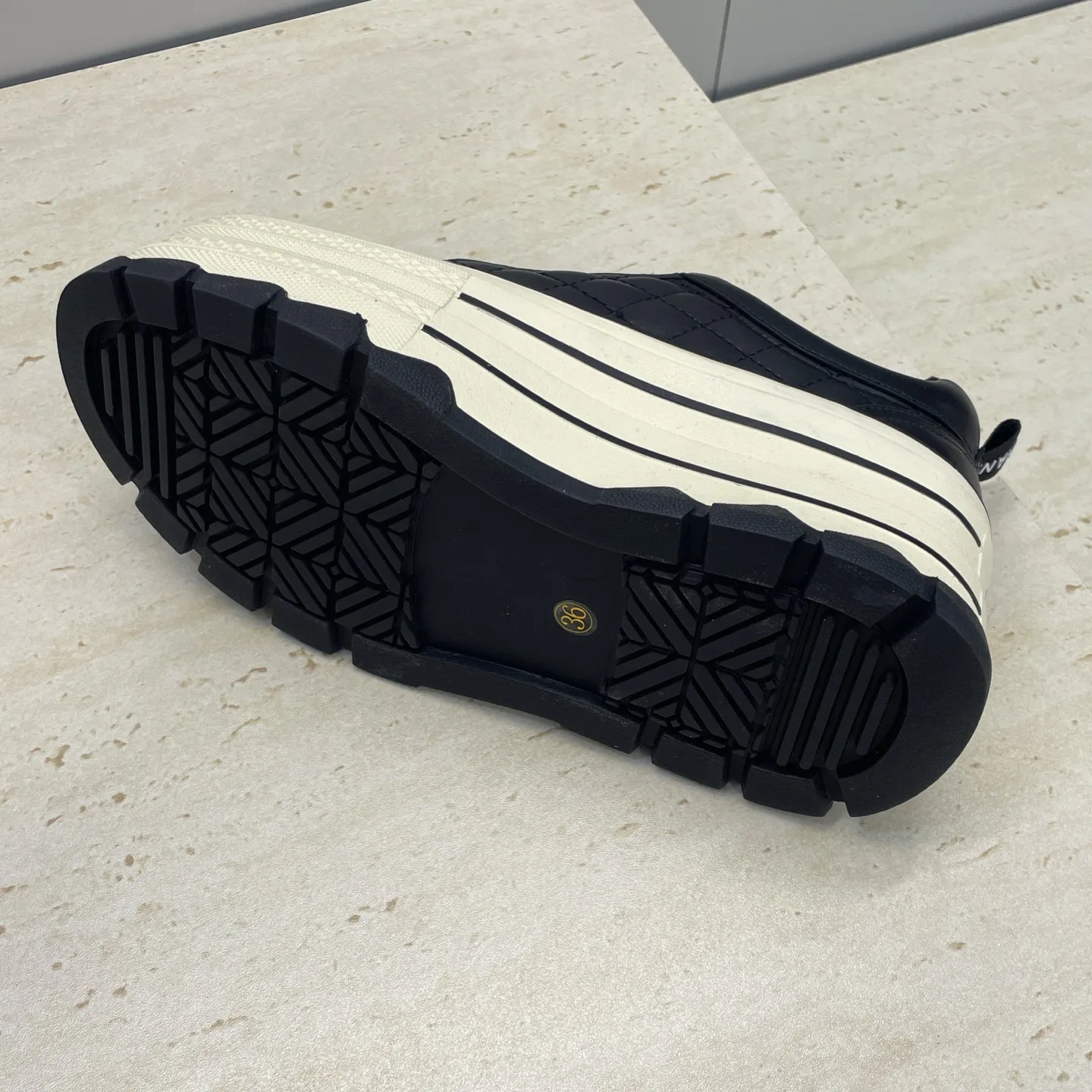 Кроссовки Женские Chanel 2997392