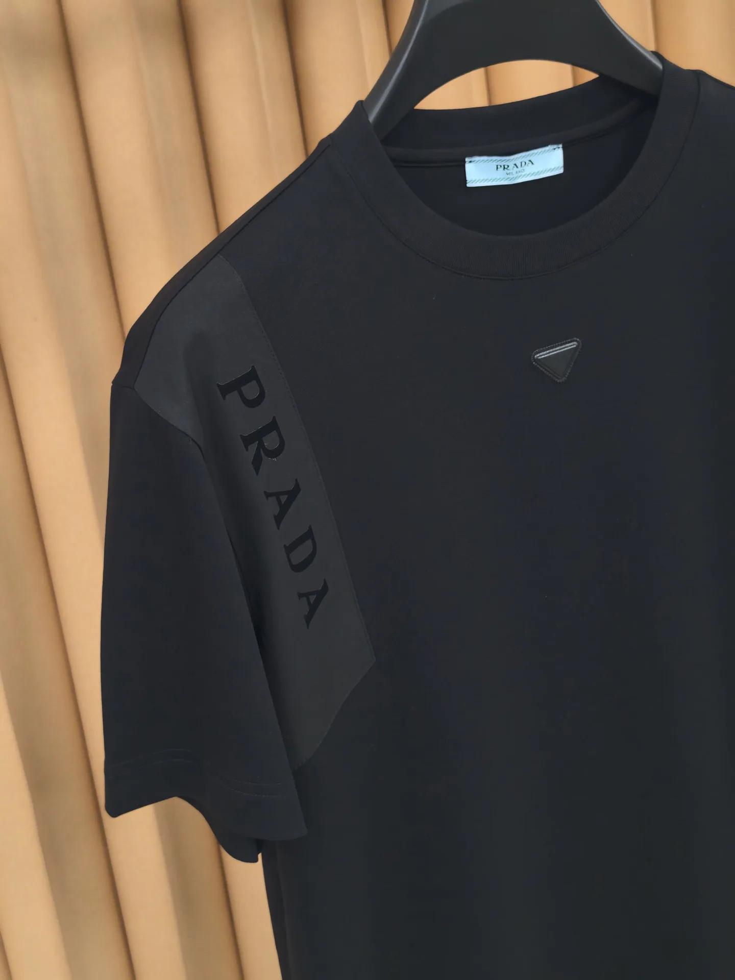 Футболки Мужские Prada 10511805