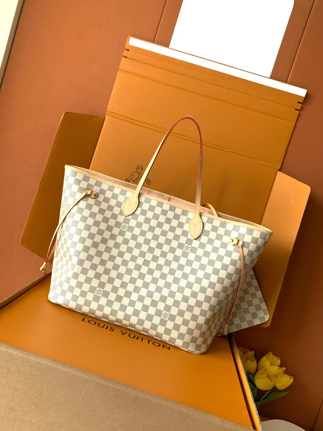 Классические Сумки Женские Louis Vuitton 18156578