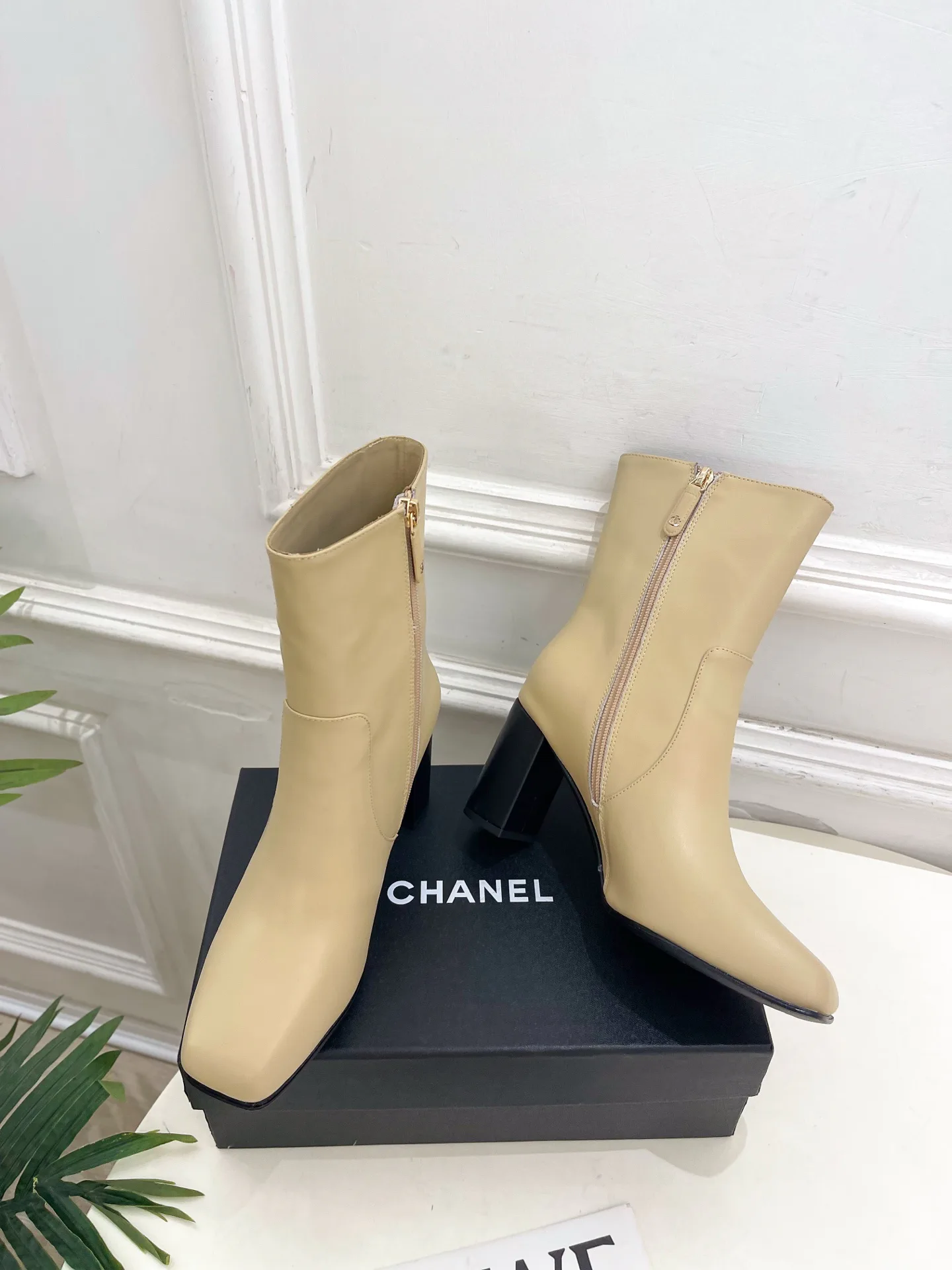 Ботильоны Женские Chanel 18143156