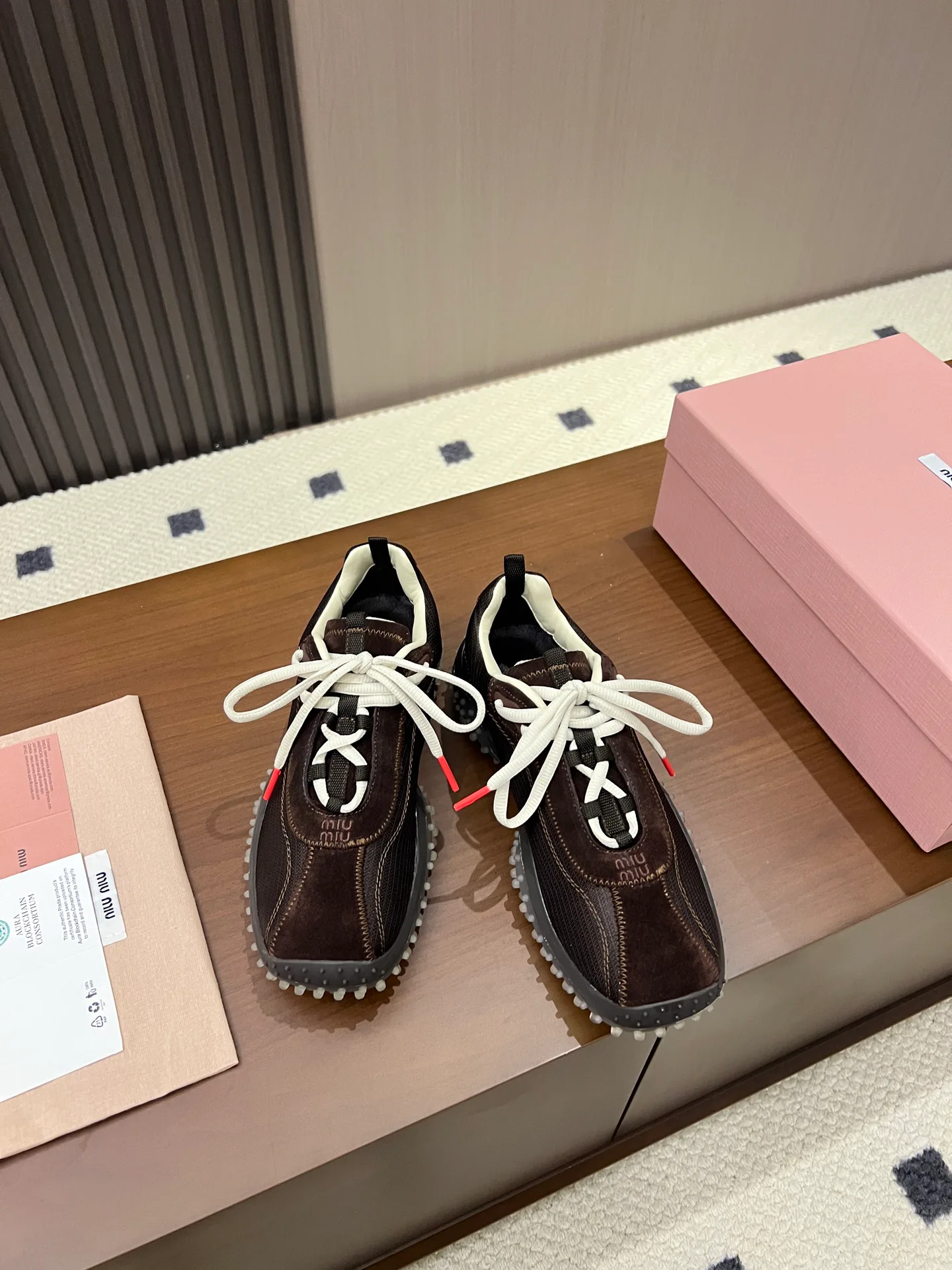 Кроссовки Женские Miu Miu 17968607