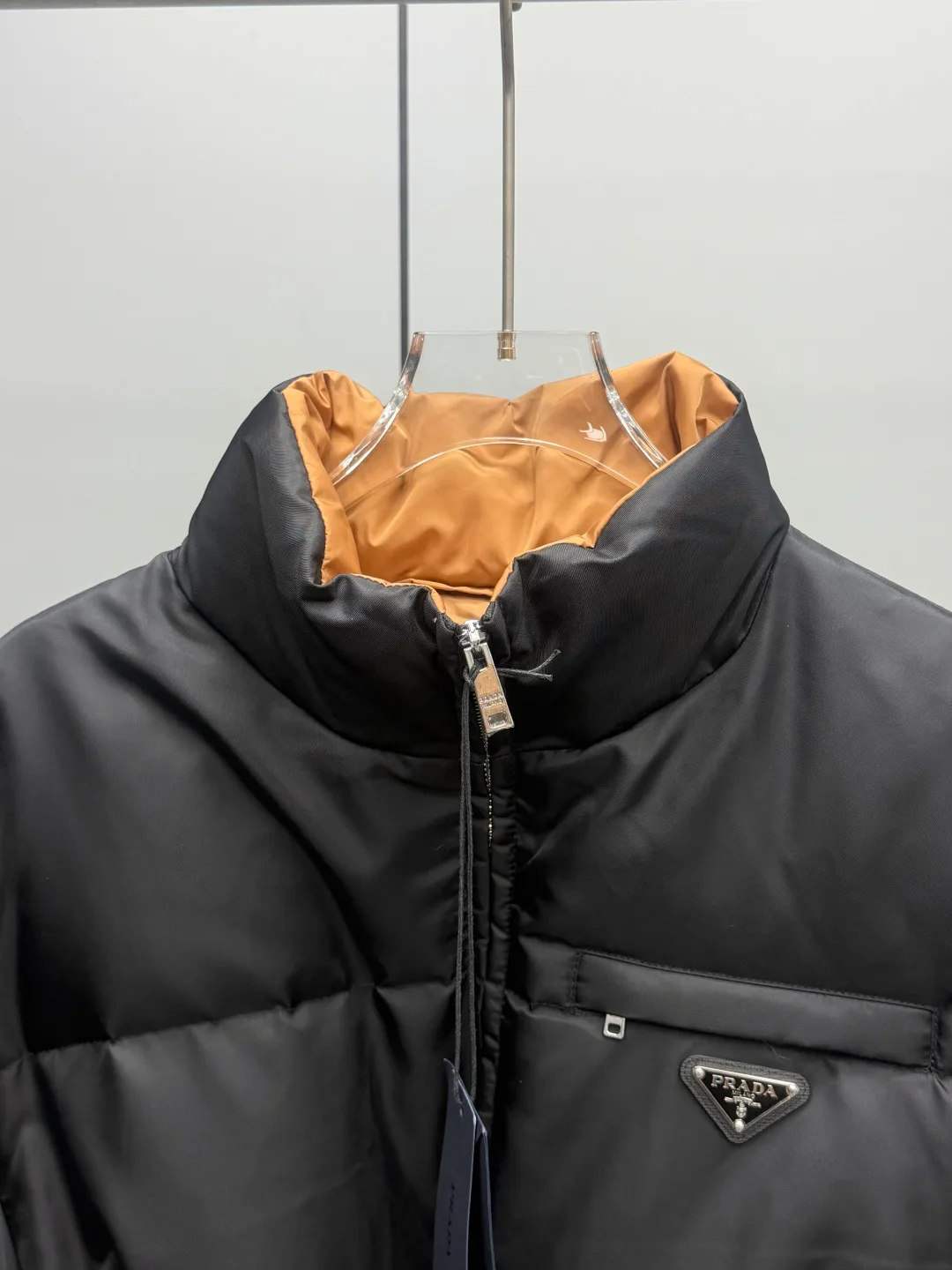 Куртки И Пуховики Женские Prada 18411266
