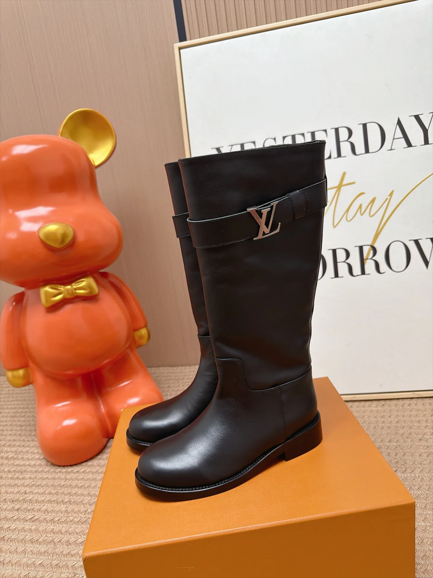 Сапоги Женские Louis Vuitton 18006606