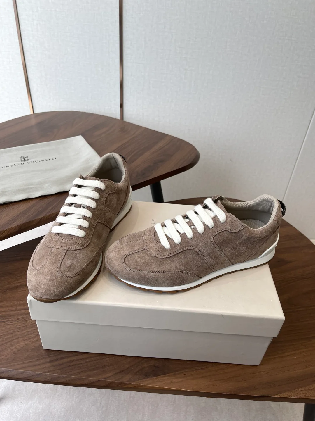 Кроссовки Женские Brunello Cucinelli 14166643