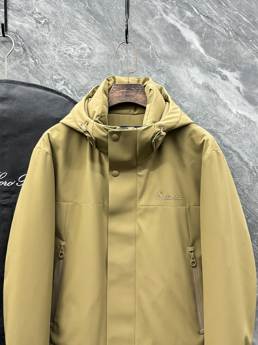 Куртки И Пуховики Женские Loro Piana 1392985