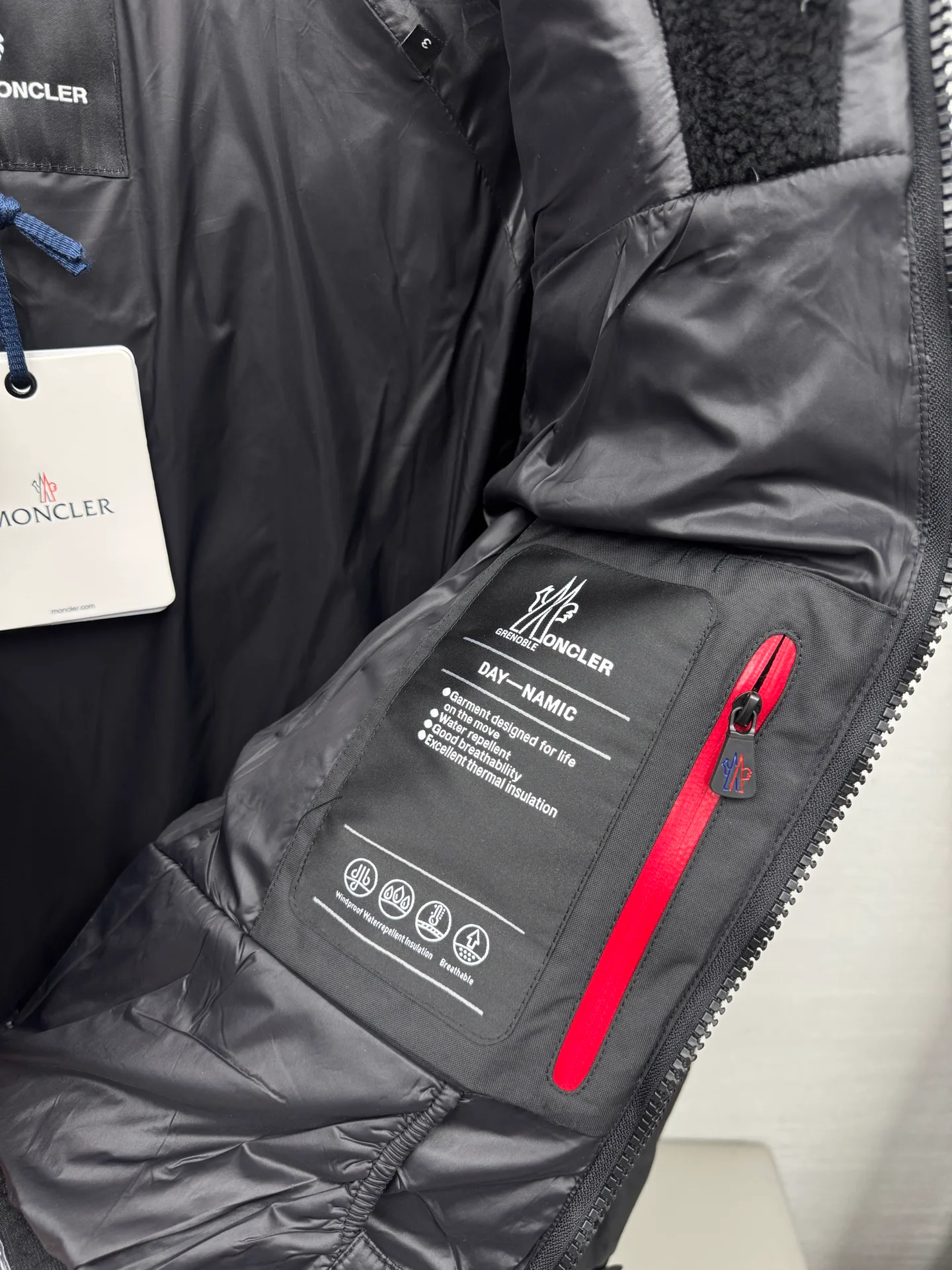 Куртки И Пуховики Мужские Moncler 283179