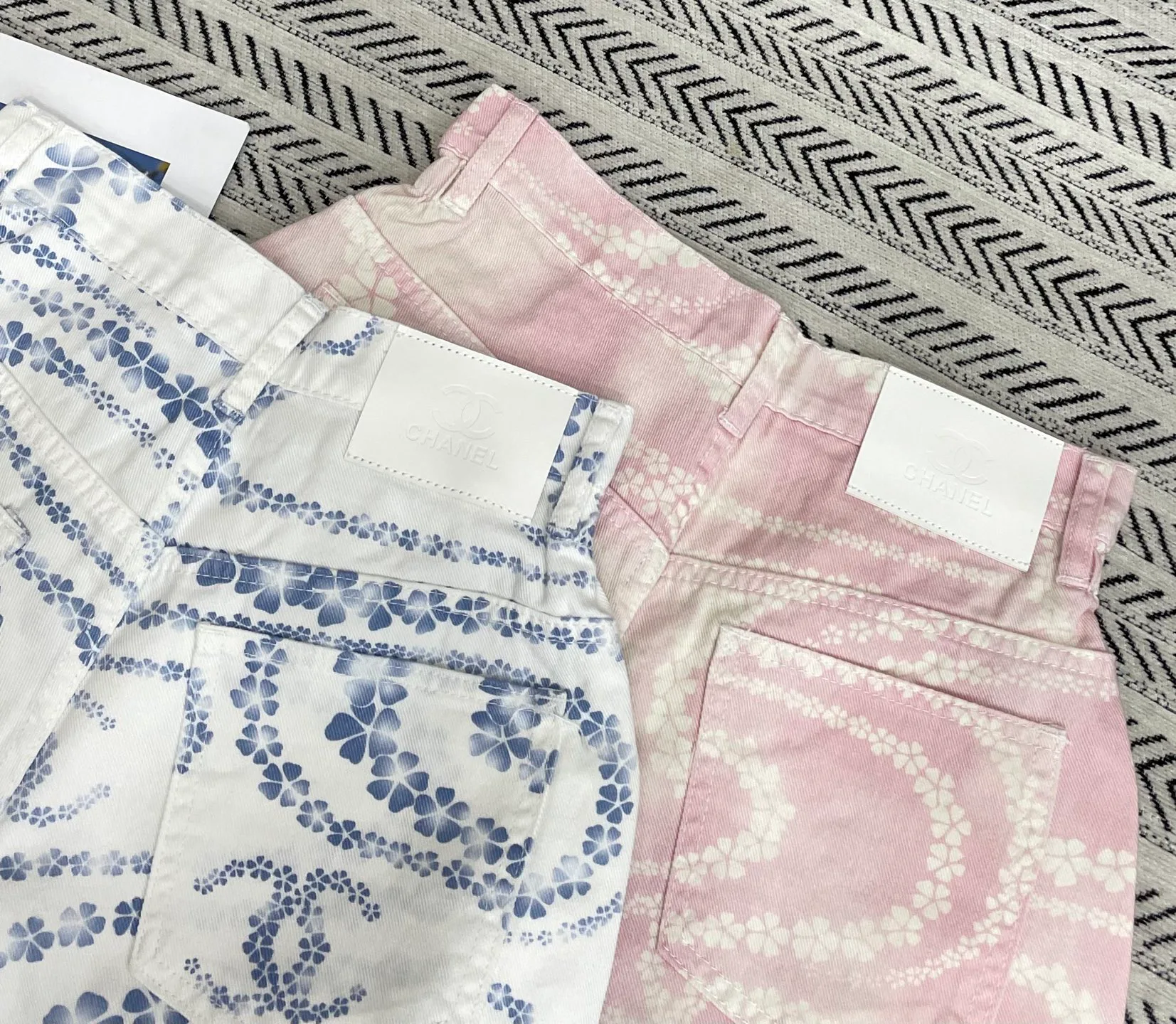 Шорты Женские Chanel 12351312