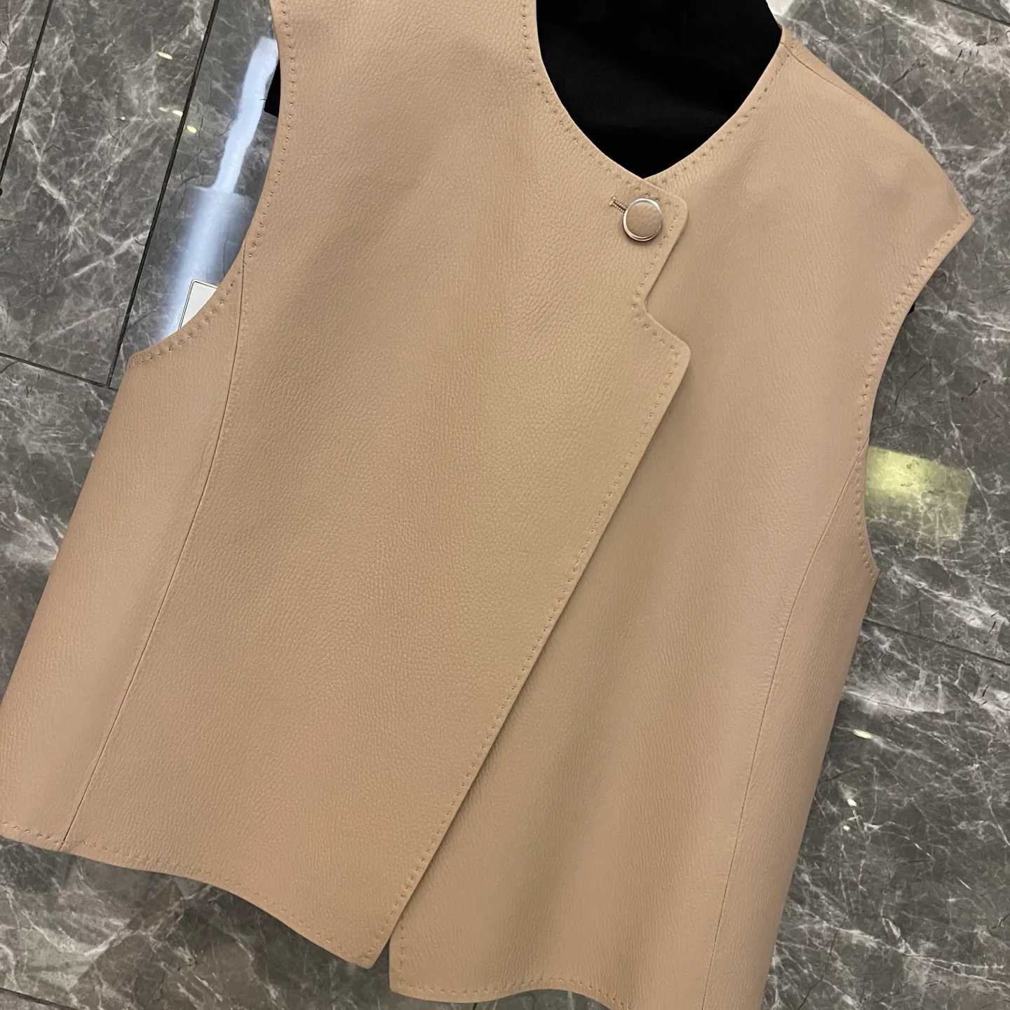 Жилеты Женские Hermes 1805917