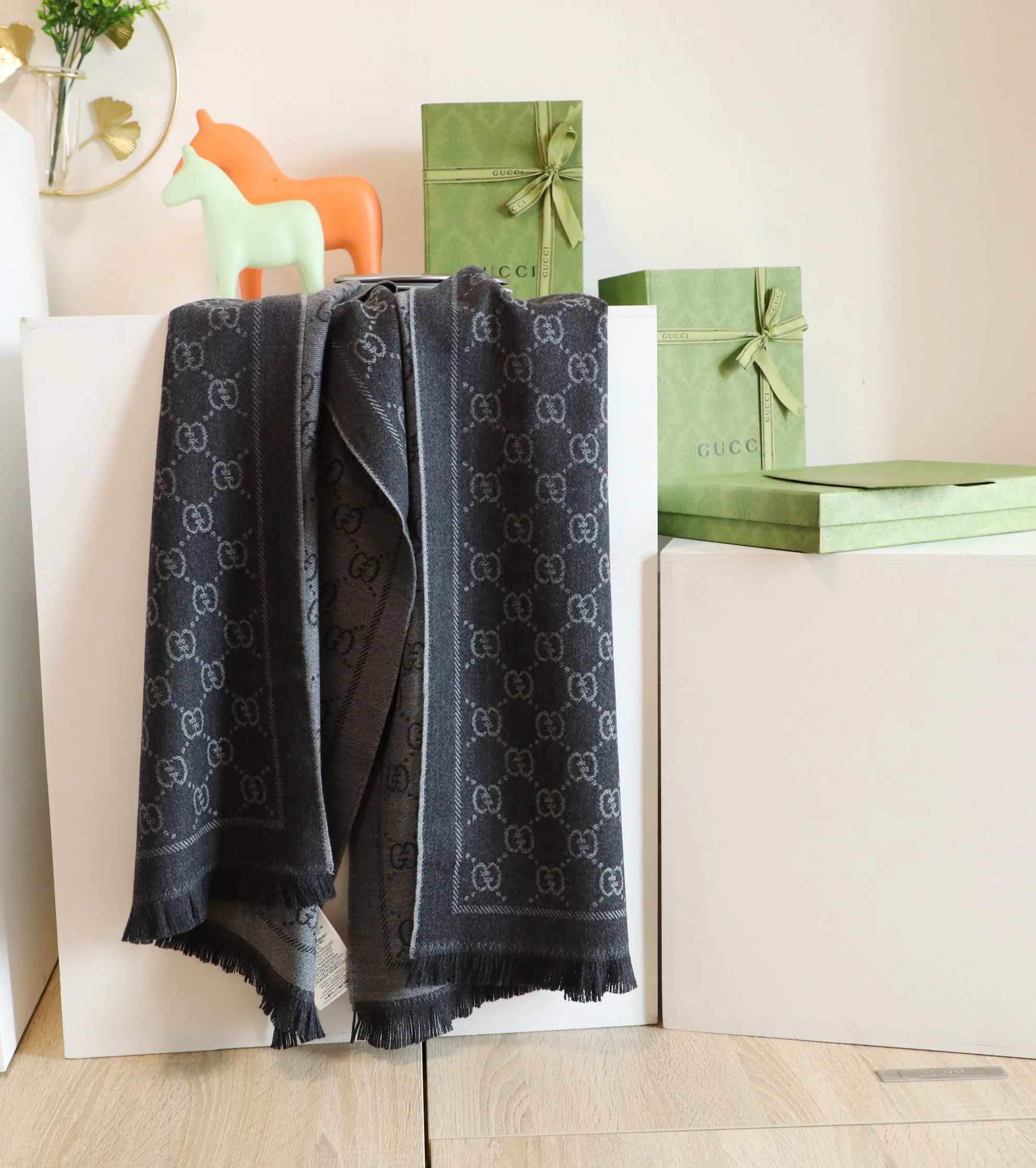 Платки Gucci 9632591