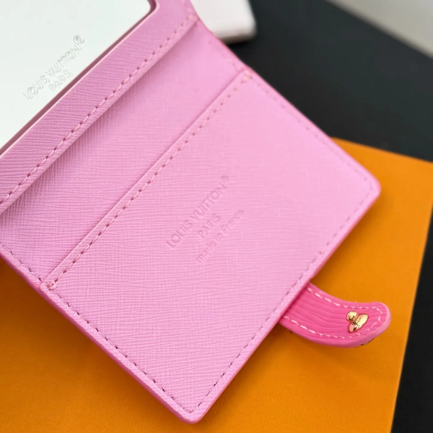 Визитницы Louis Vuitton 553171