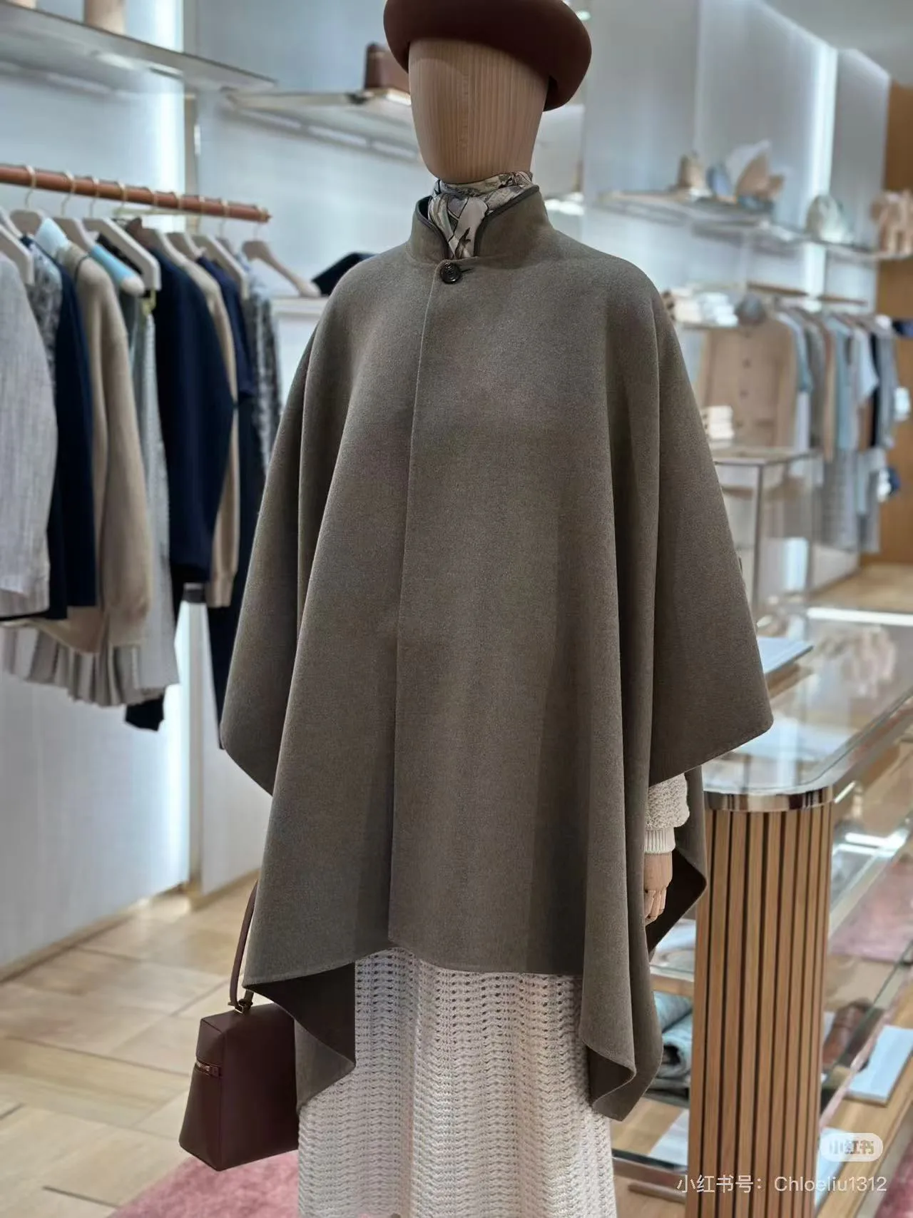 Пальто Женские Loro Piana 19145768
