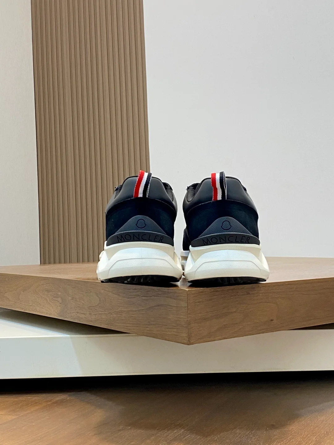 Кроссовки Мужские Moncler 11250175
