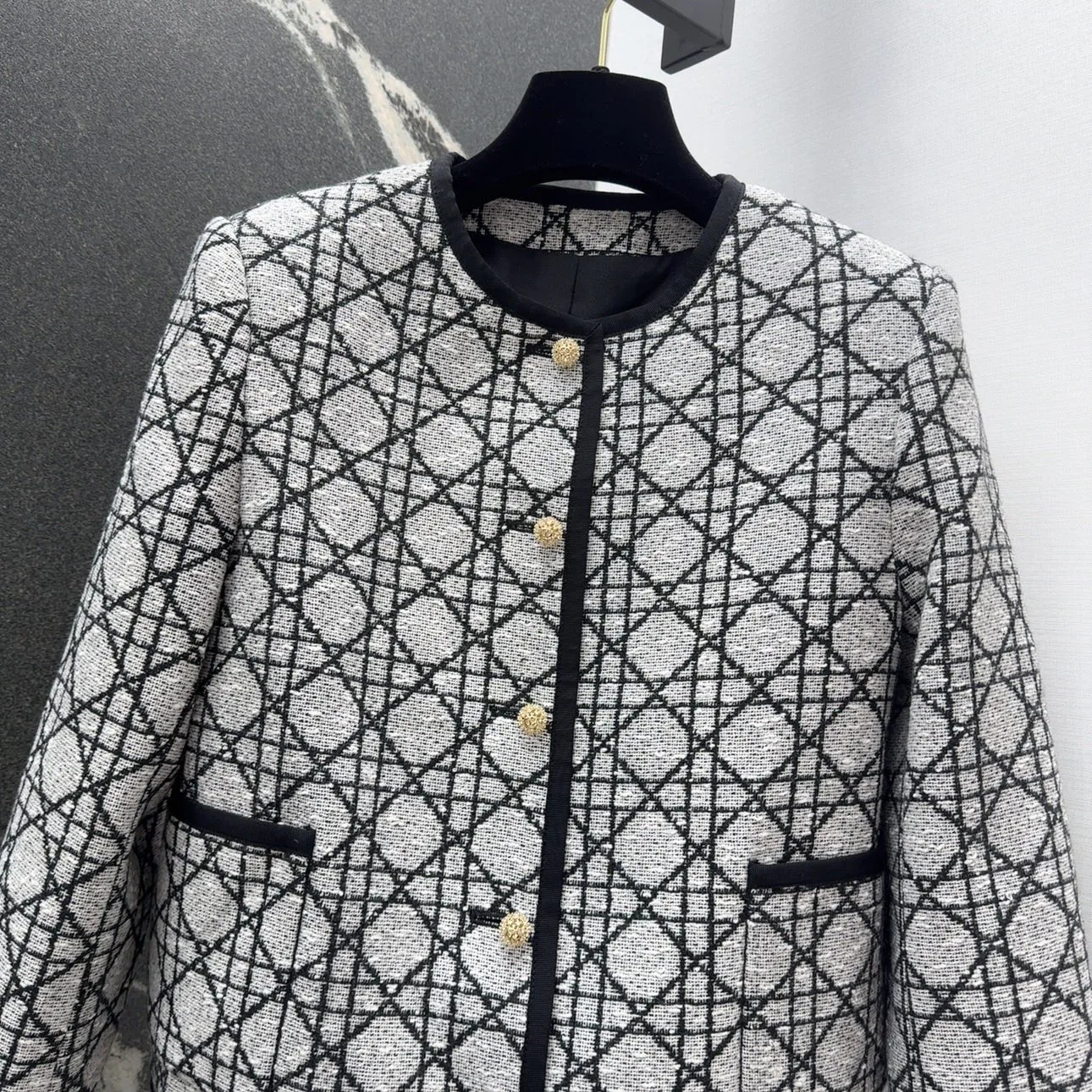 Куртки И Пуховики Женские Christian Dior 924494