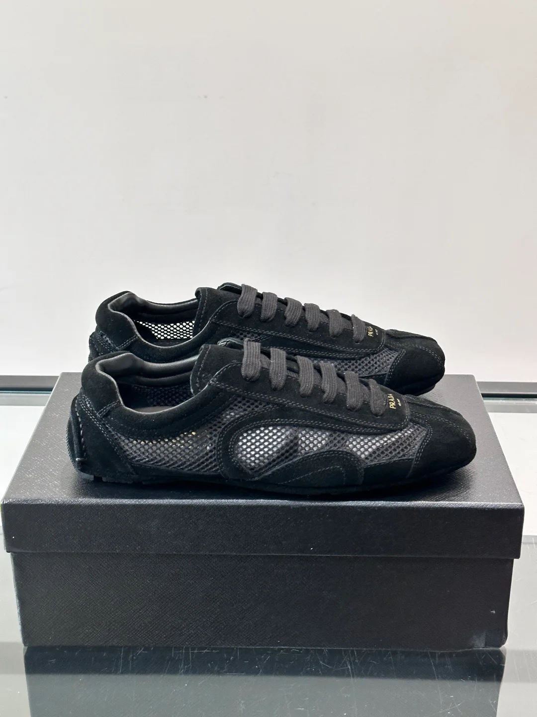 Кроссовки Мужские Prada 13445381