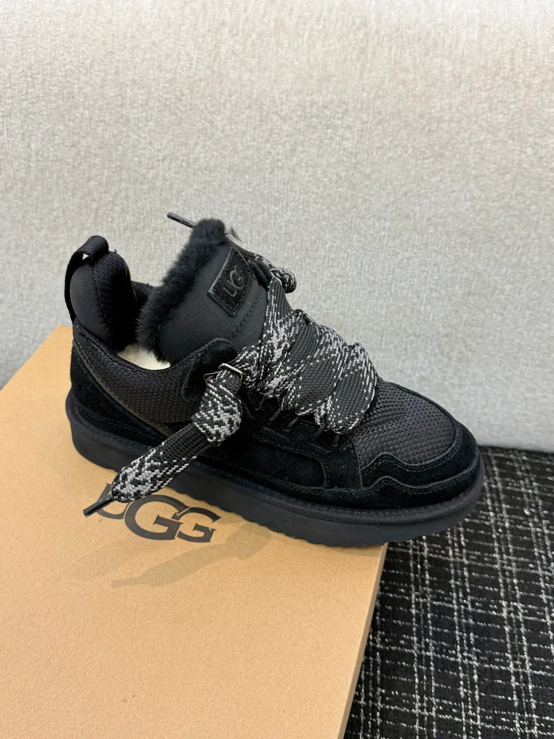 Кроссовки Женские Ugg 19979122