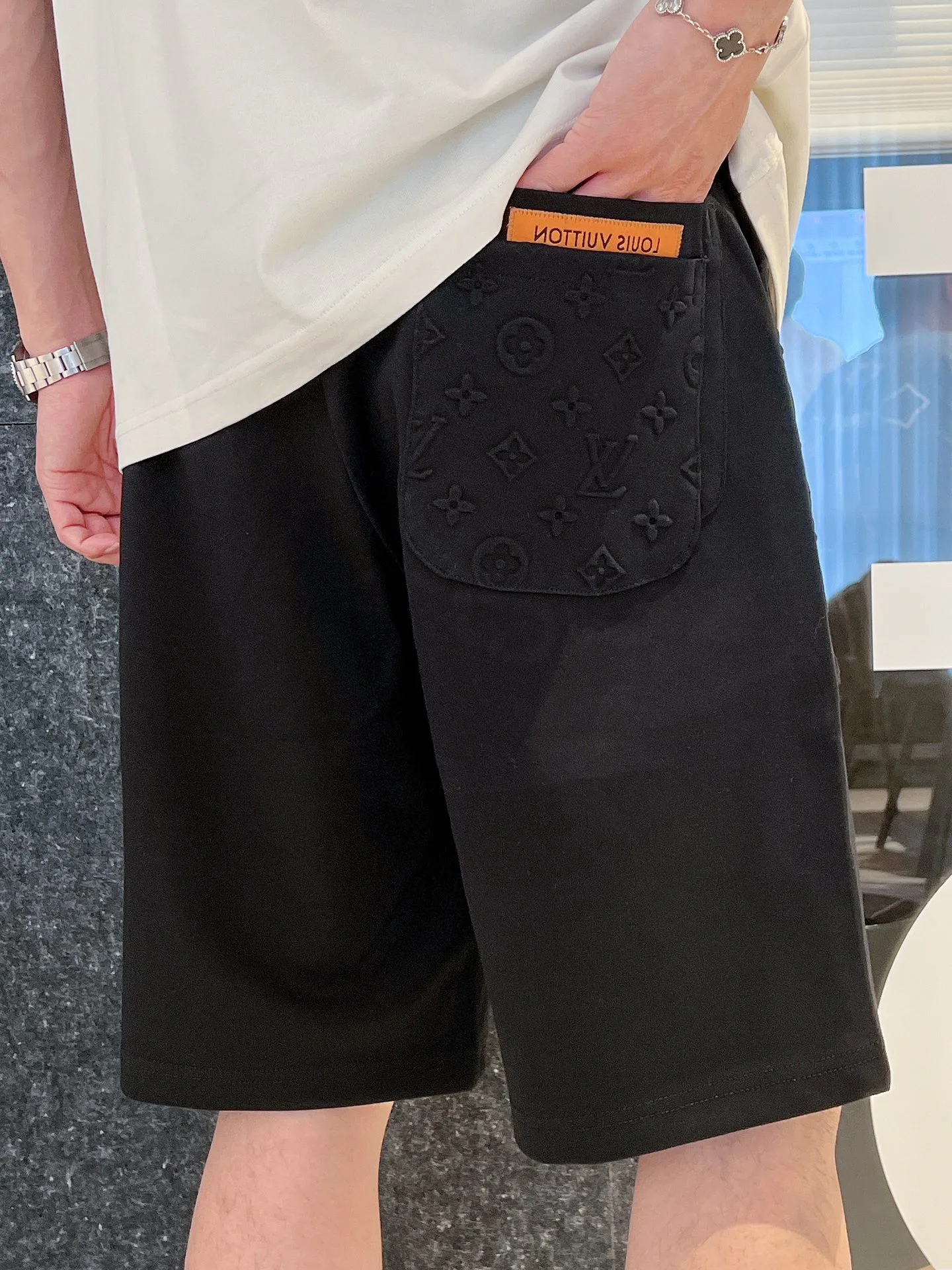 Шорты Мужские Louis Vuitton 13479624