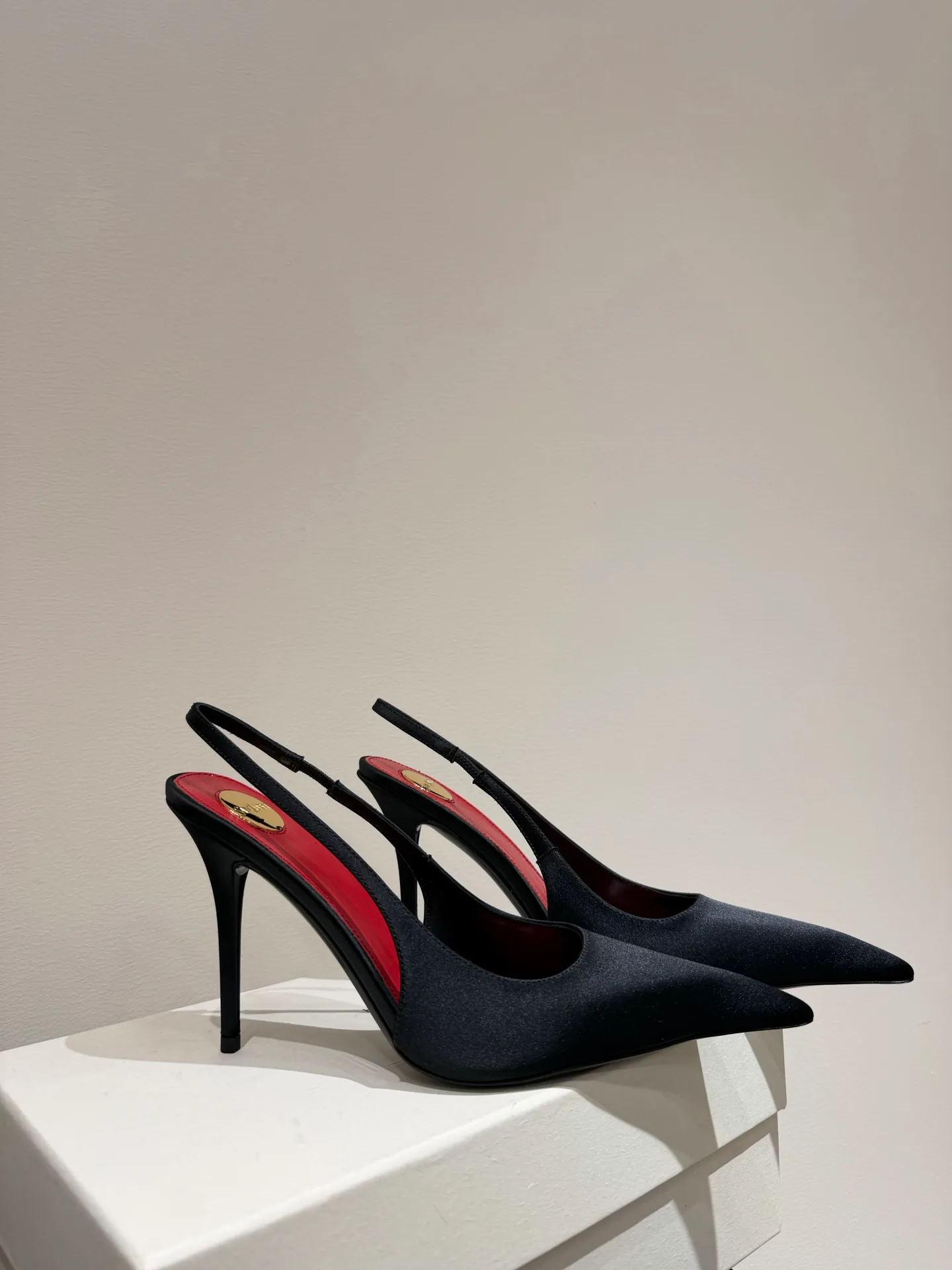 Туфли Женские Saint Laurent 17464803