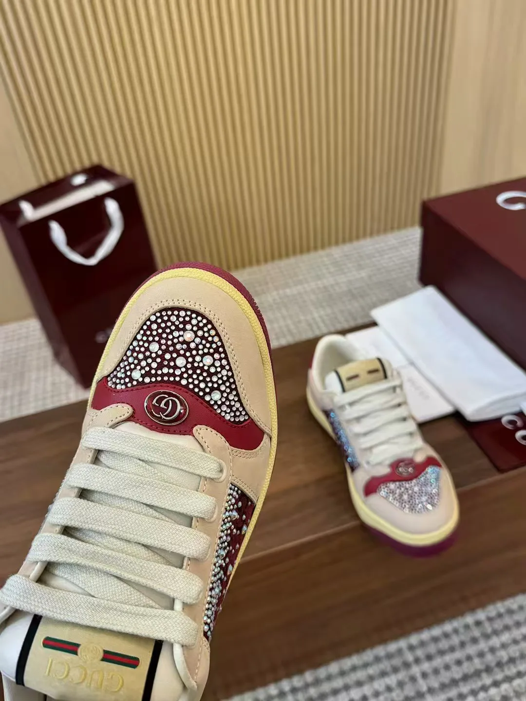 Кроссовки Женские Gucci 10236731