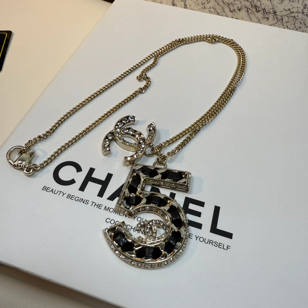 Бижутерия Chanel 1460405