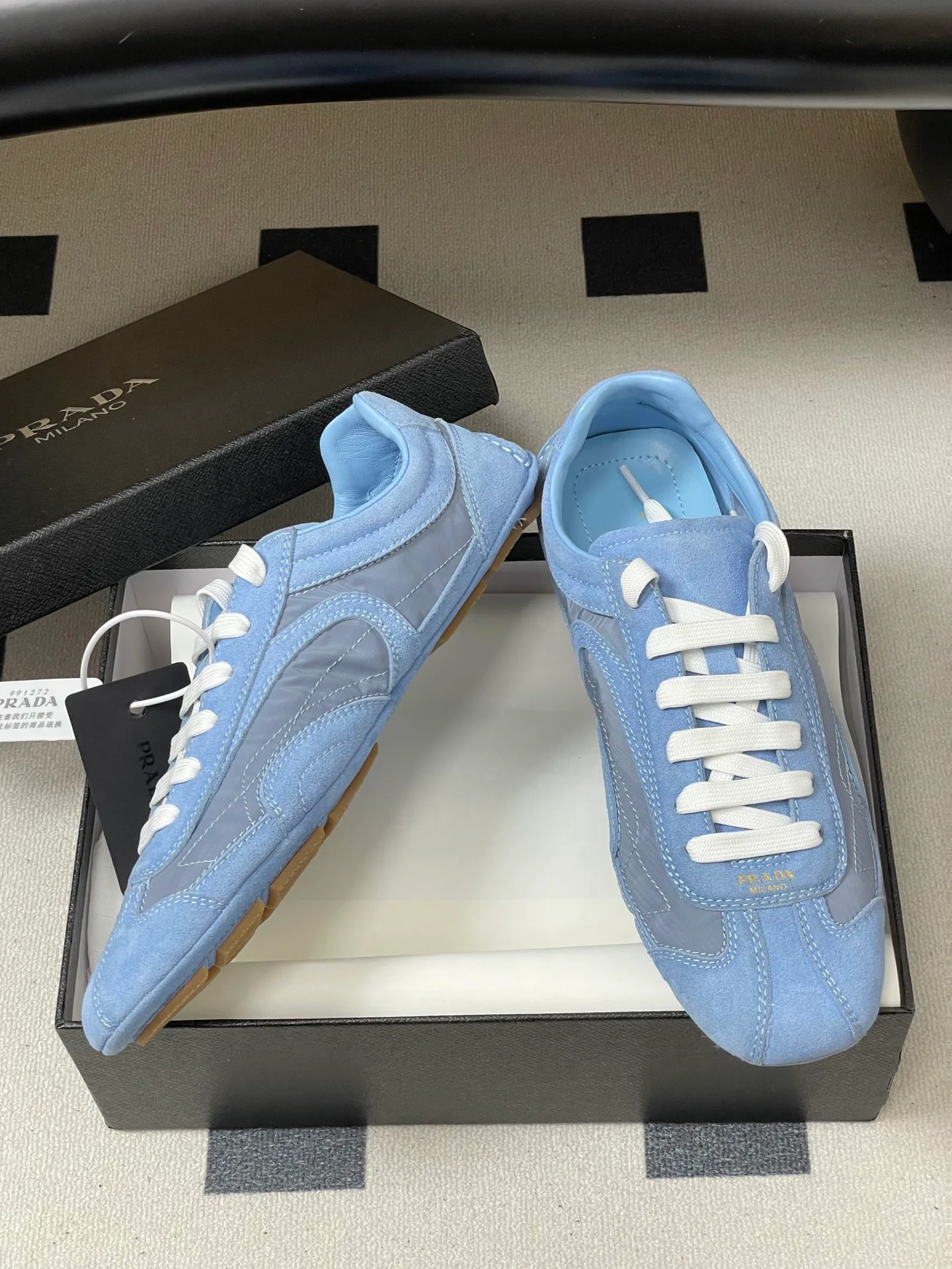 Кроссовки Женские Prada 9700339