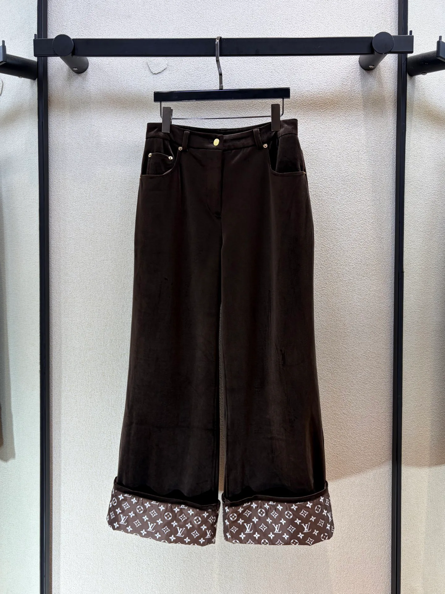 Брюки Женские Louis Vuitton 18605914