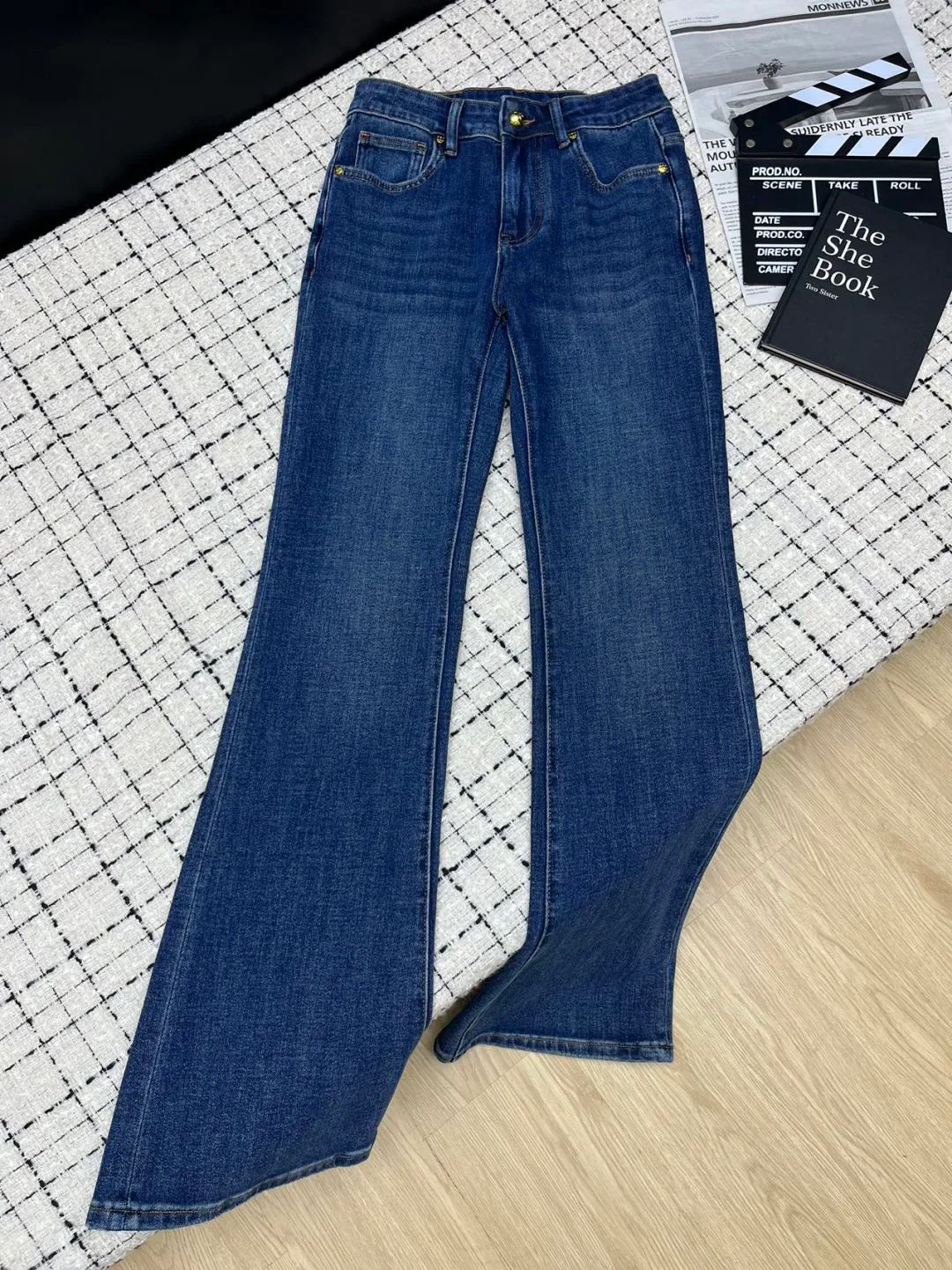 Джинсы Женские Celine 19134157
