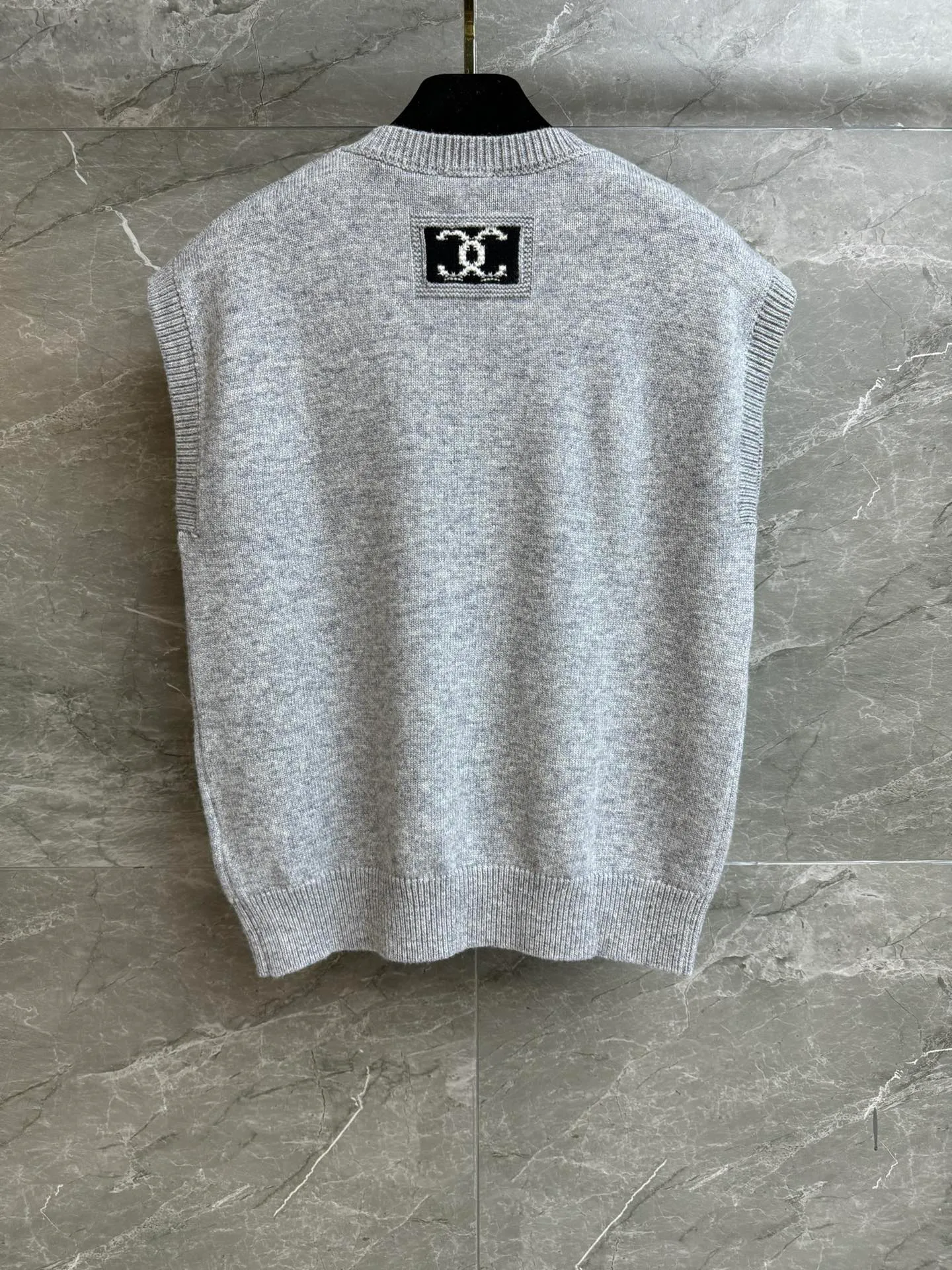 Жилеты Женские Chanel 1778445
