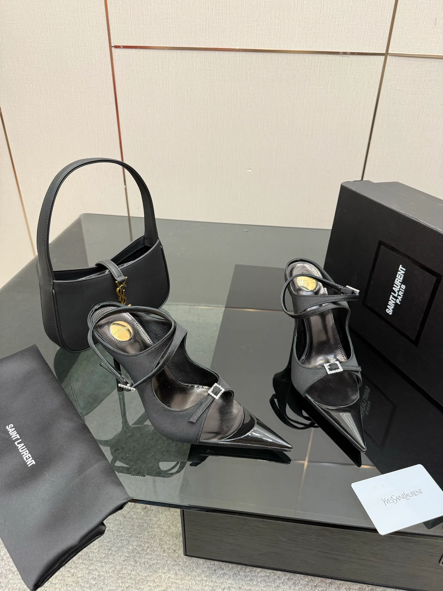 Туфли Женские Saint Laurent 13164429