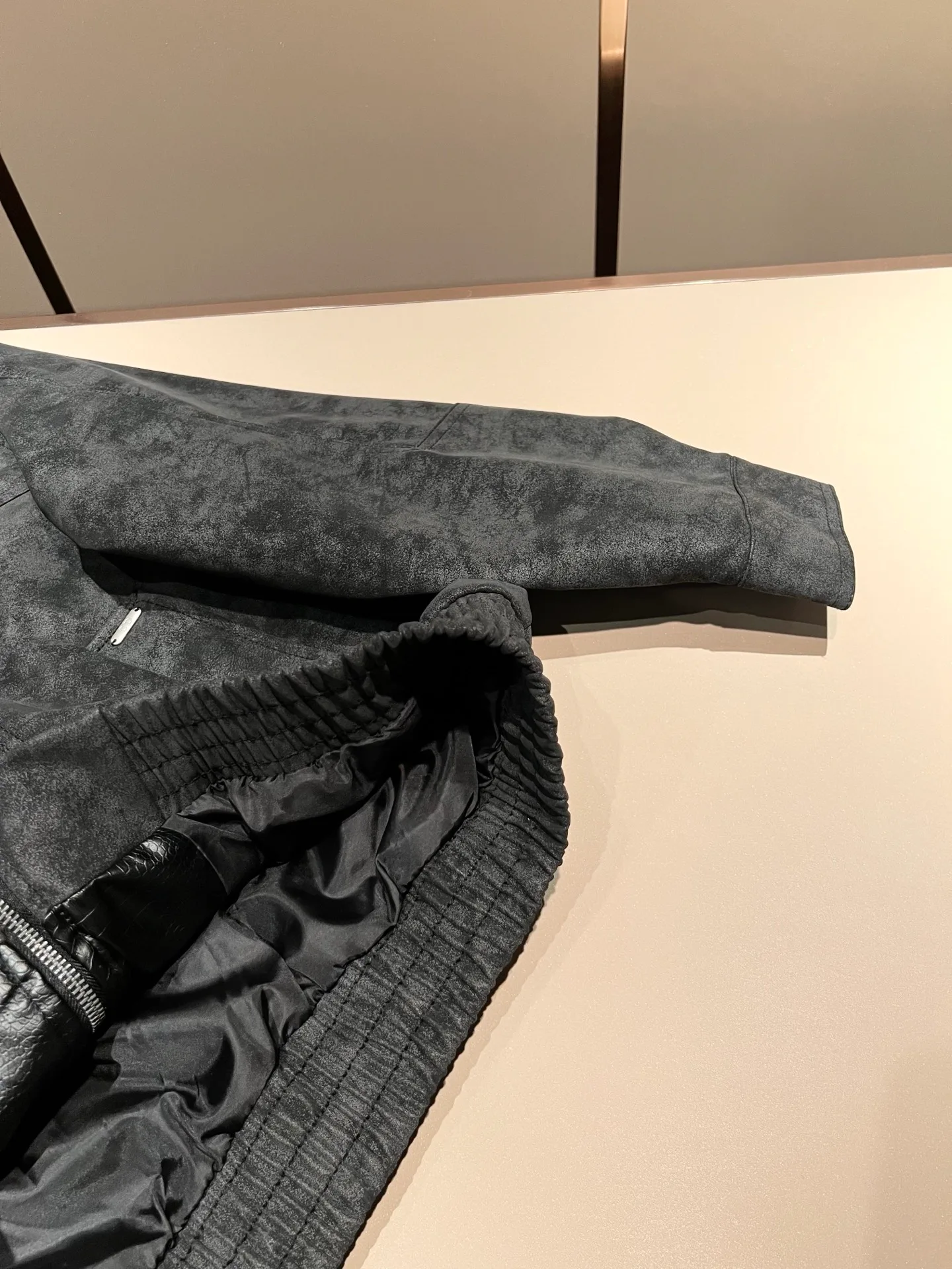 Кожаные Куртки И Дублёнки Мужские Christian Dior 1012329