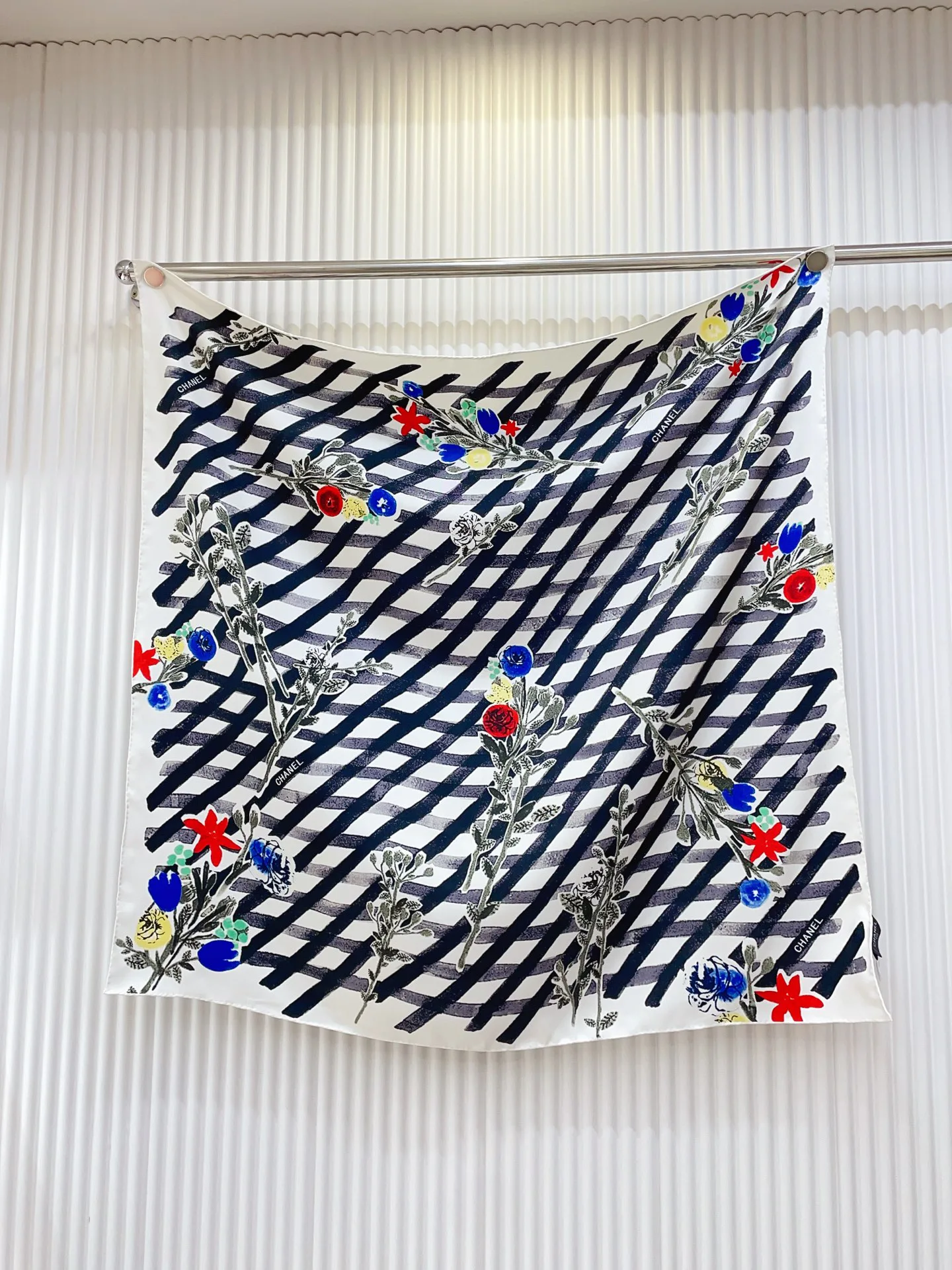 Платки Chanel 13119774