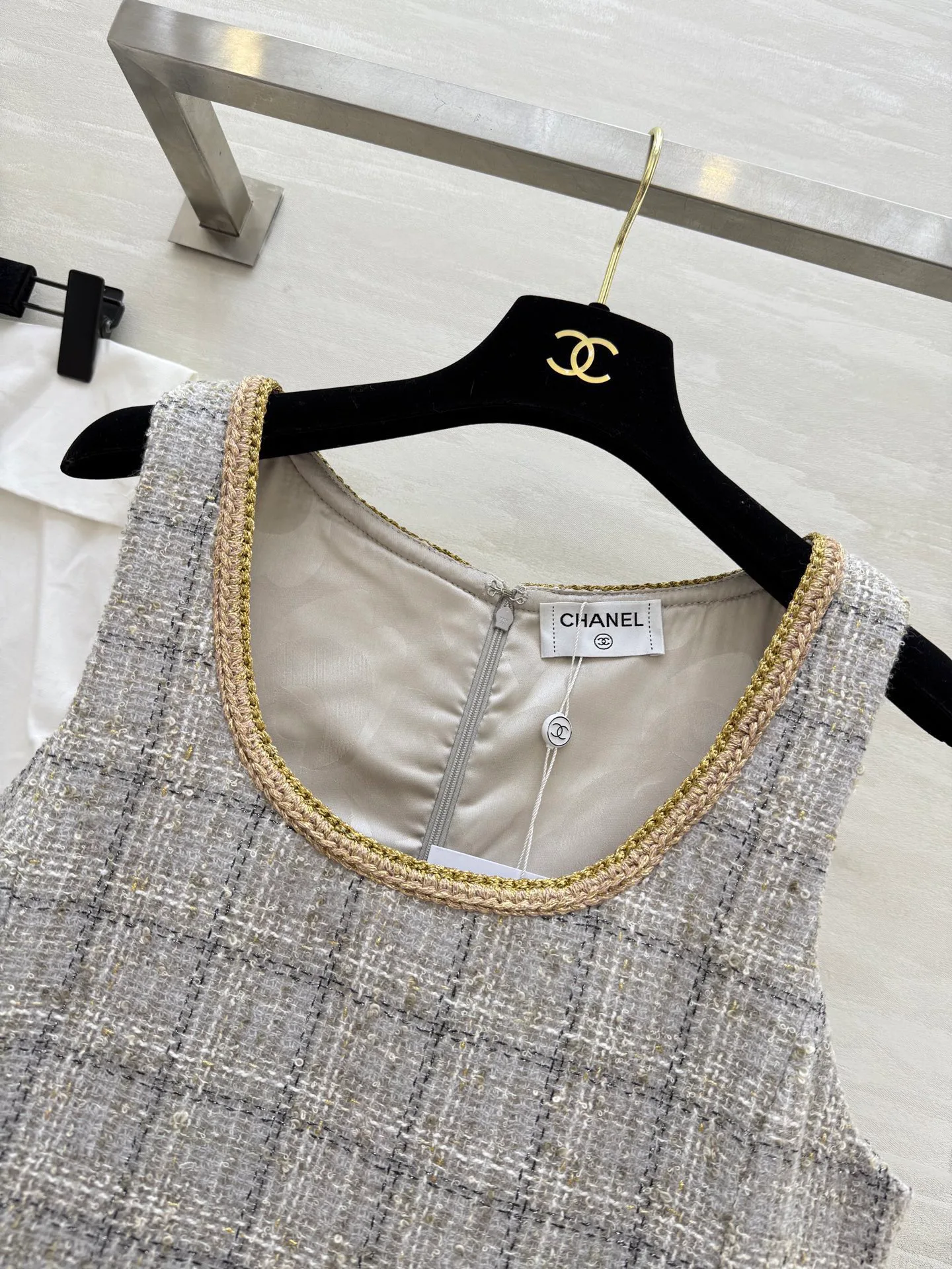 Платья Женские Chanel 10117571