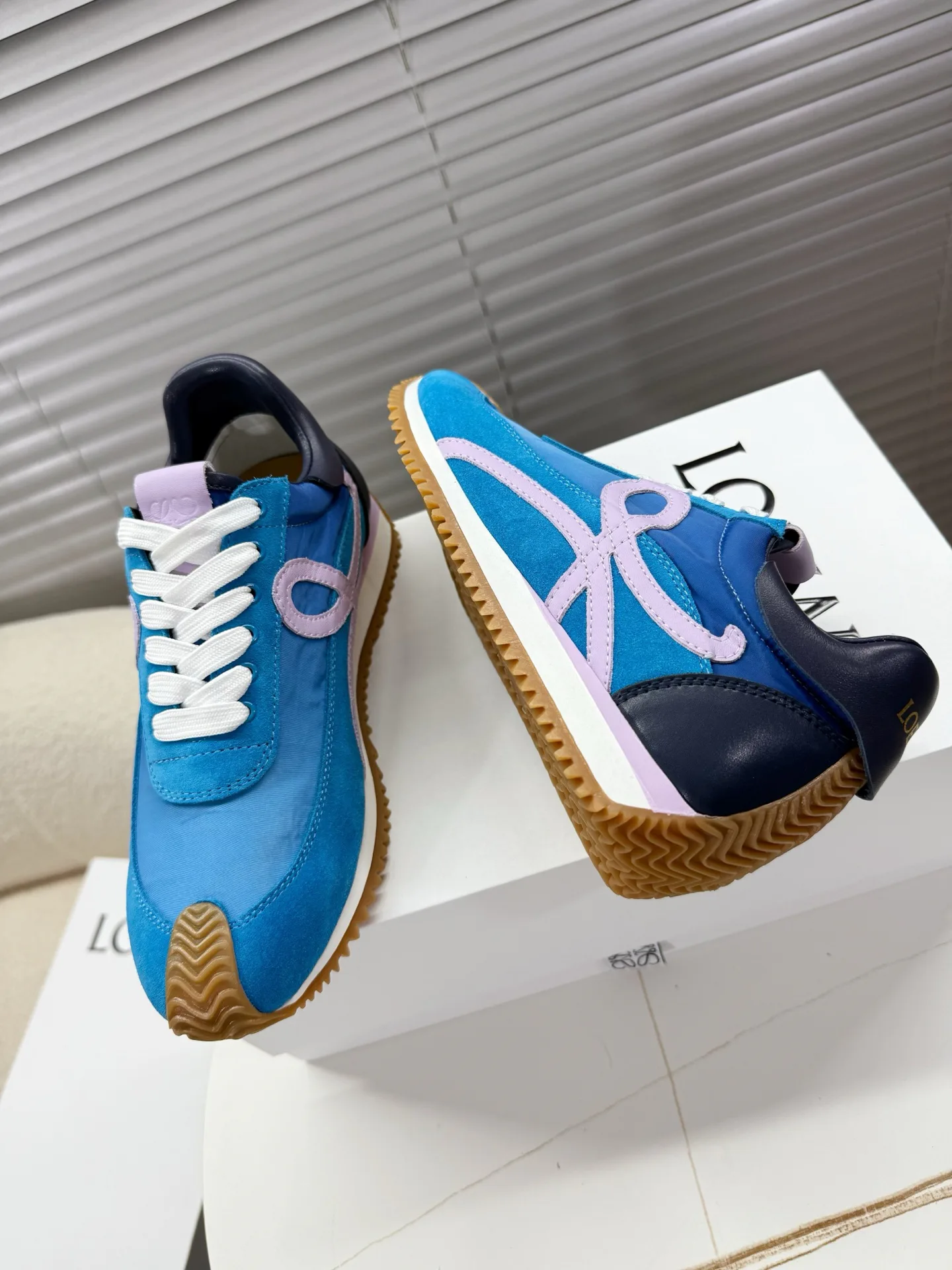 Кроссовки Женские Loewe 4019877