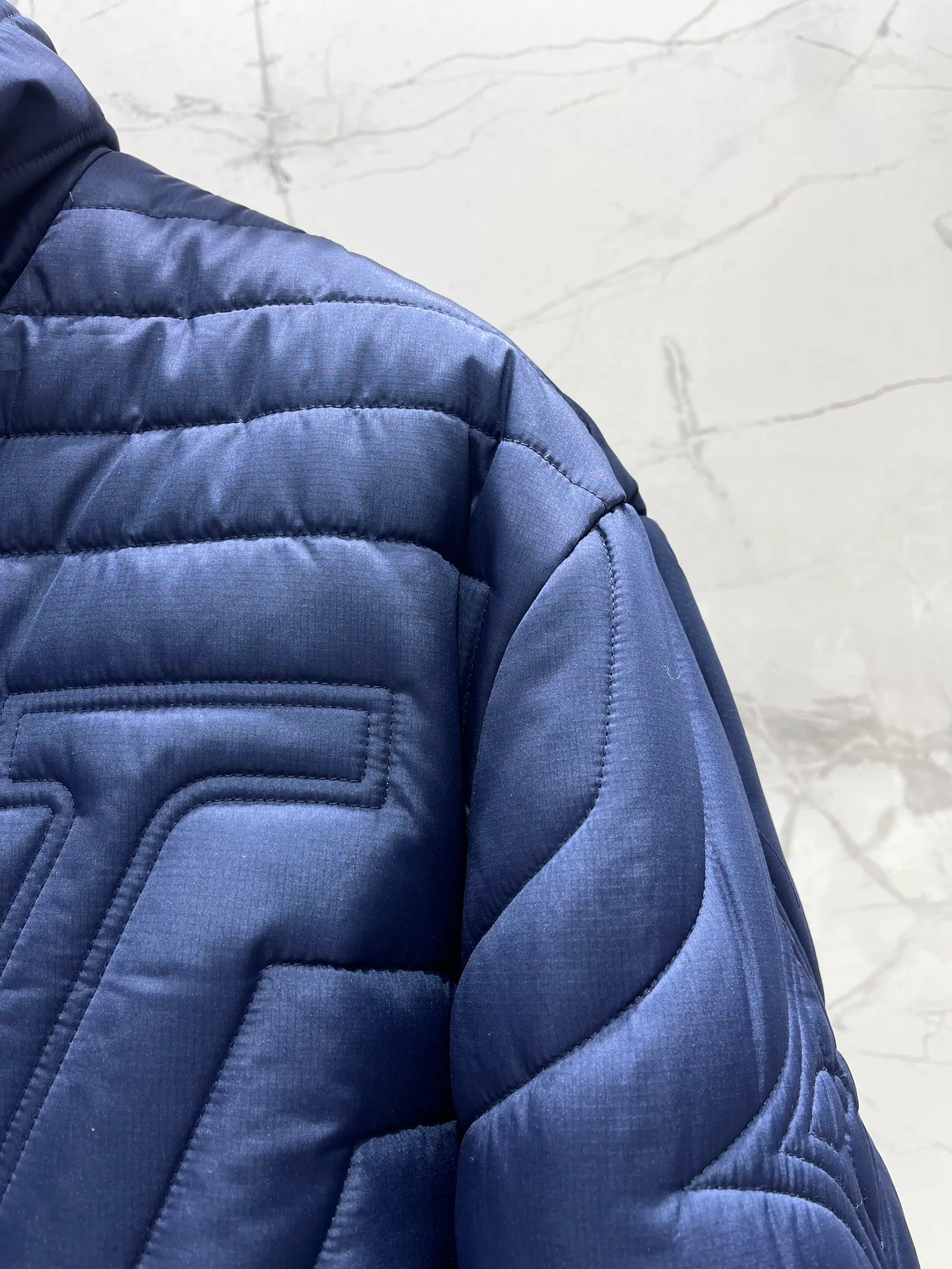 Куртки И Пуховики Женские Louis Vuitton 74847