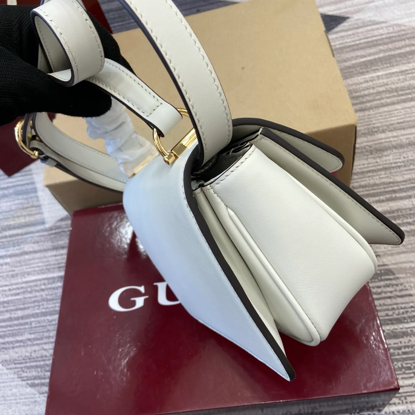 Сумки На Ремне Женские Gucci 691317