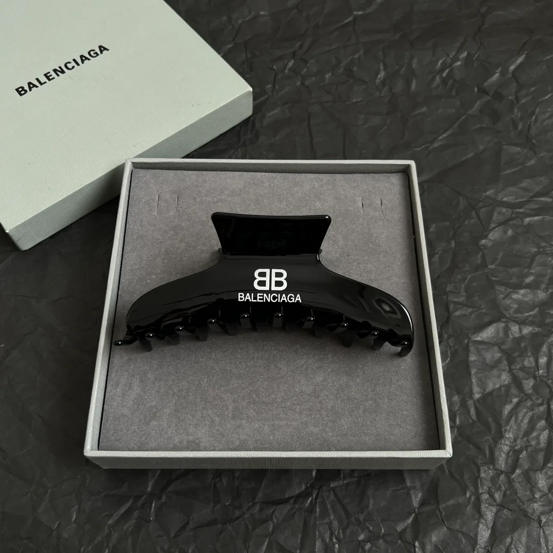 Головные Уборы Balenciaga 203918
