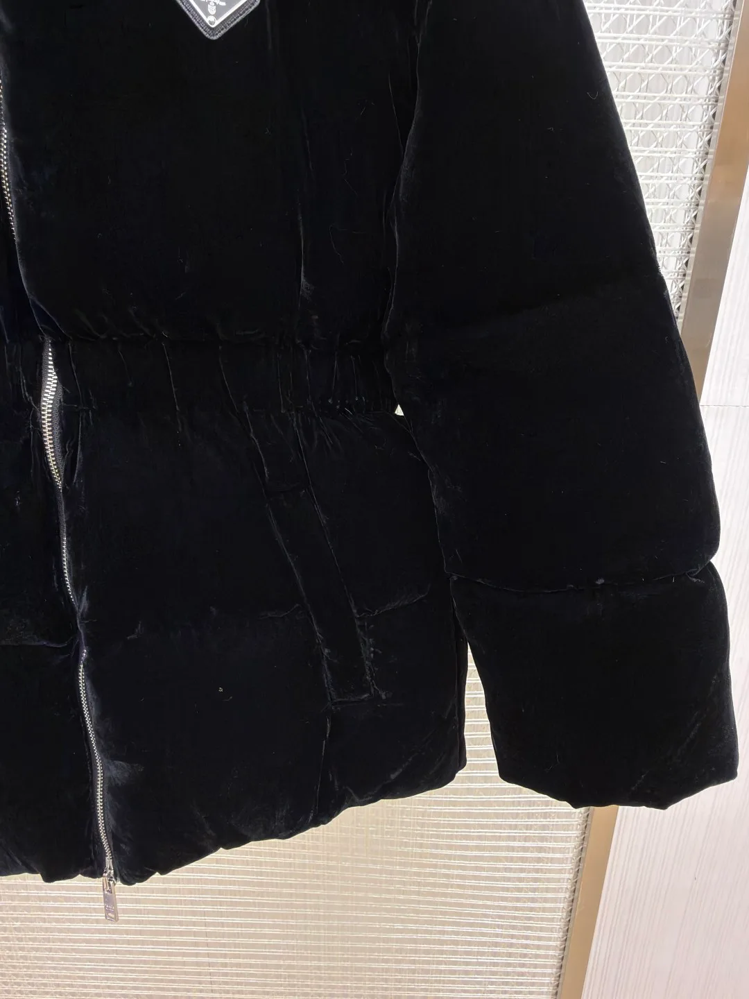 Куртки И Пуховики Женские Prada 18612866