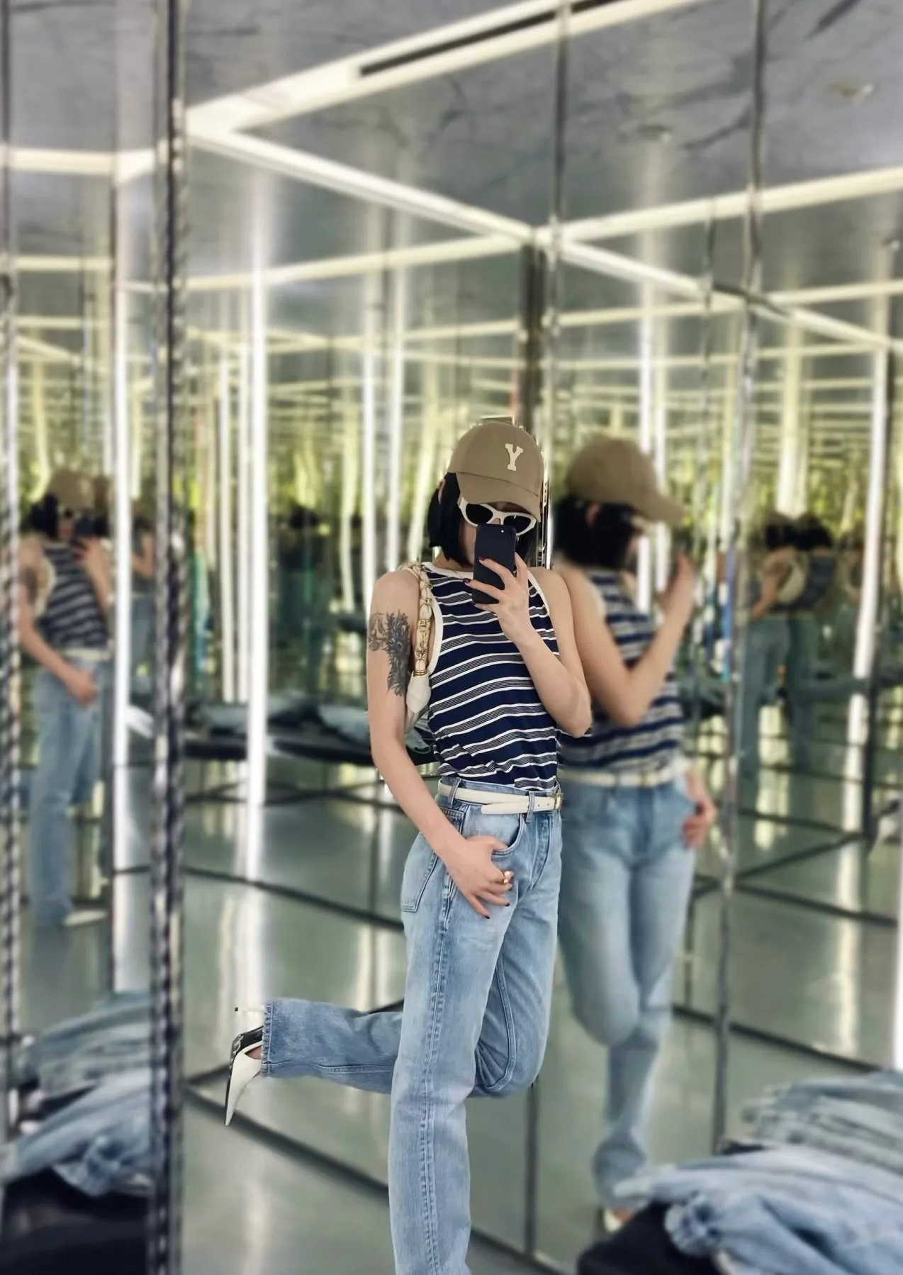 Топы Женские Saint Laurent 11634047