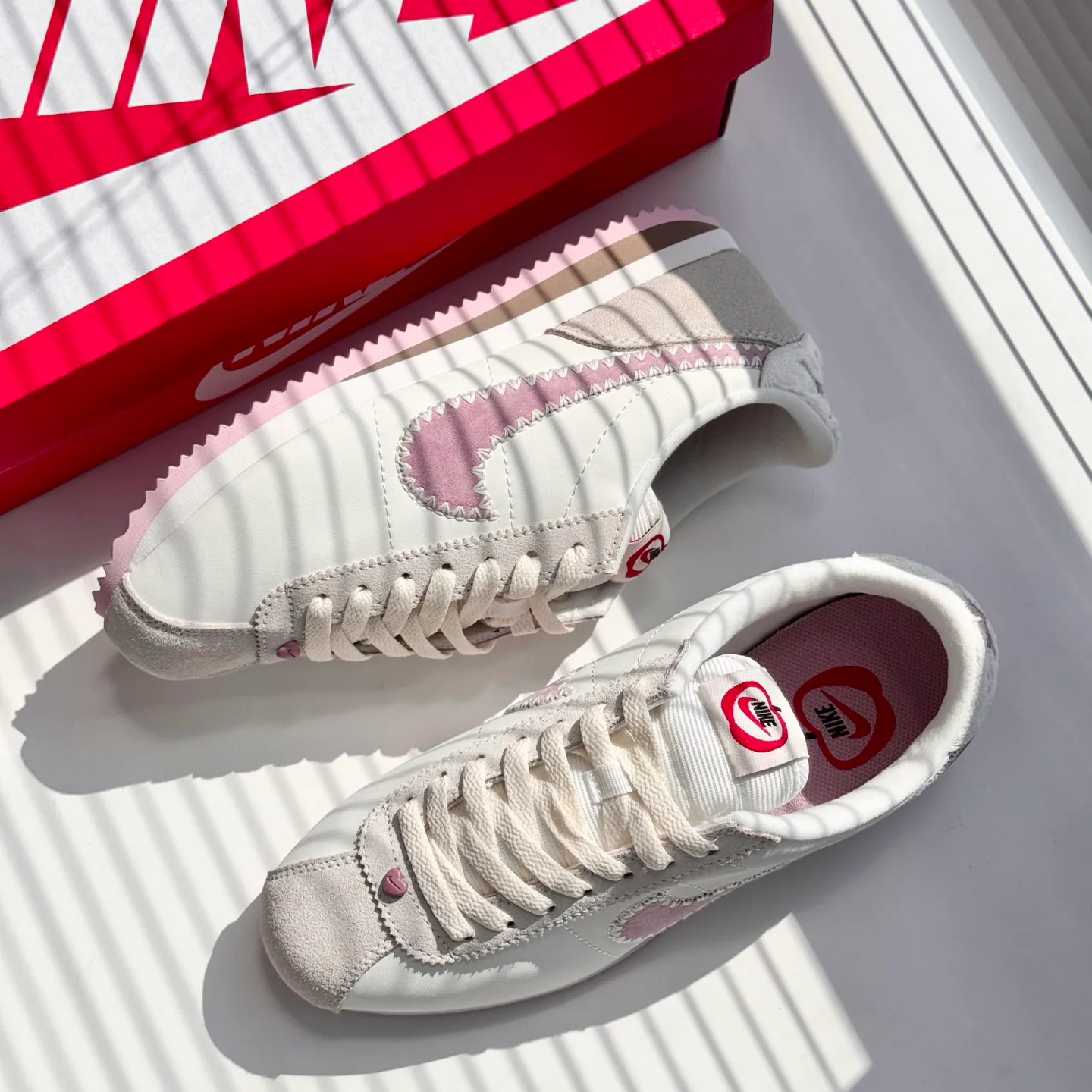 Кроссовки Женские Nike 10143